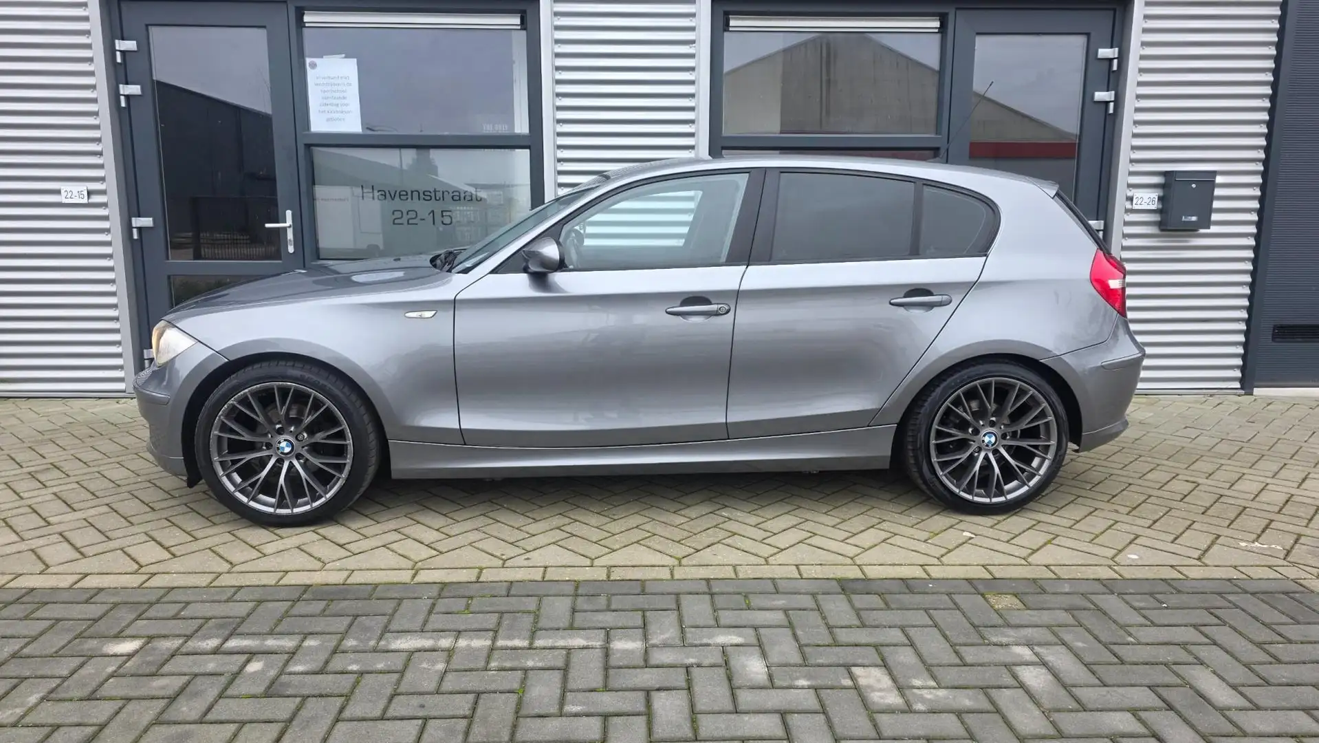 BMW 116 1-serie 116i Business Line Gris - 2