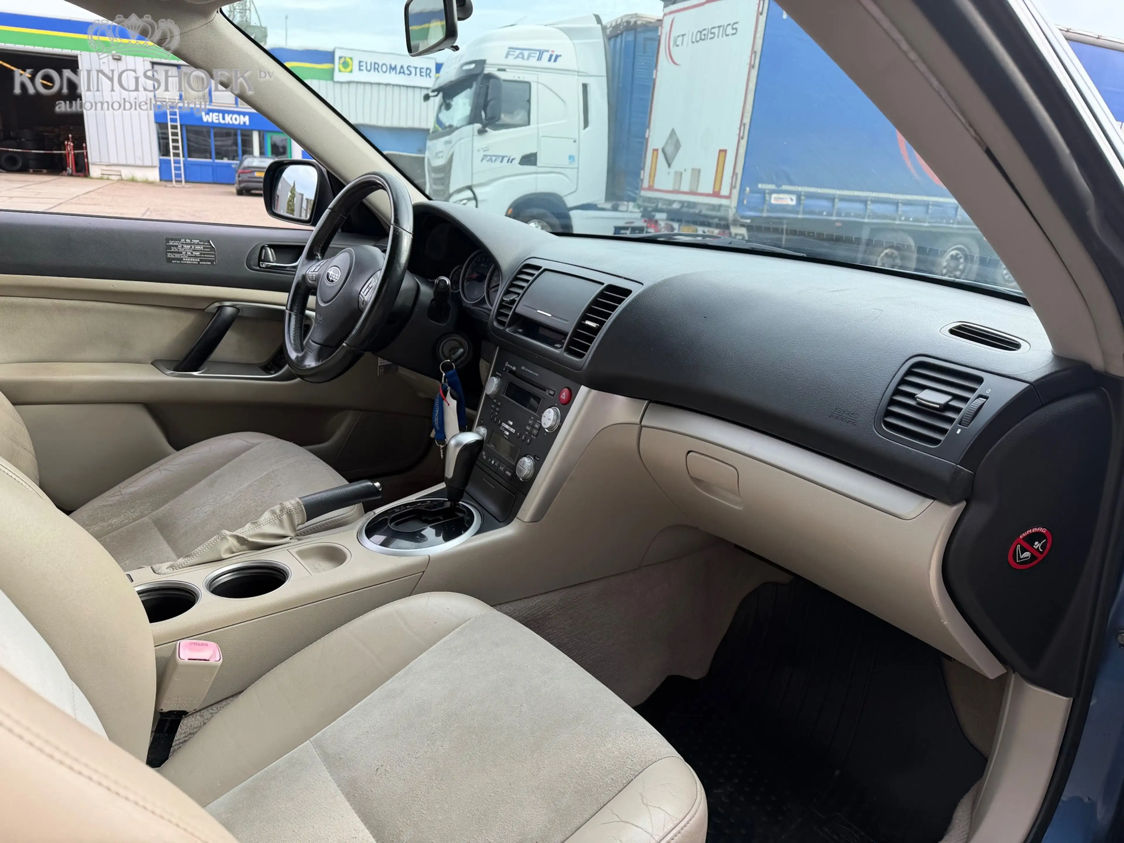Subaru OUTBACK 2.5i Comfort — photo 4