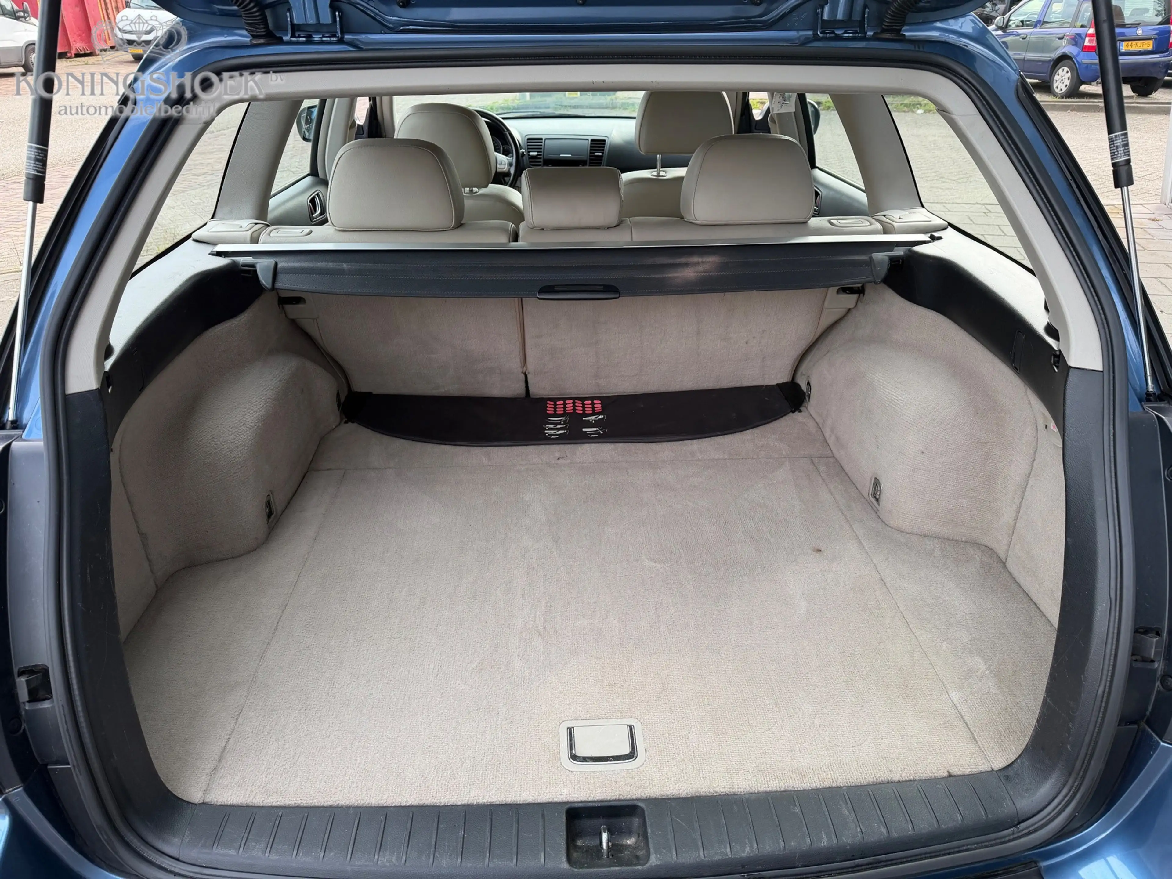 Subaru OUTBACK 2.5i Comfort — photo 5