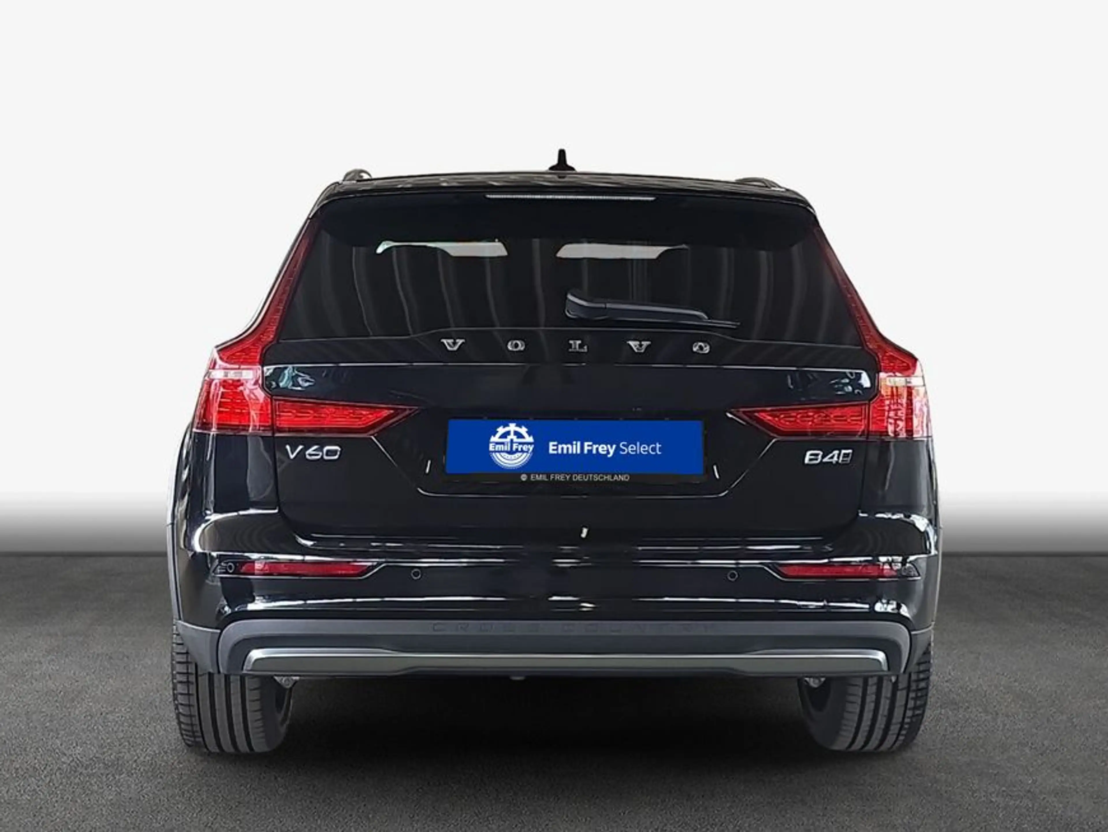 Volvo V60 Cross Country V60 Cross Country B4 D AWD Plus — photo 7