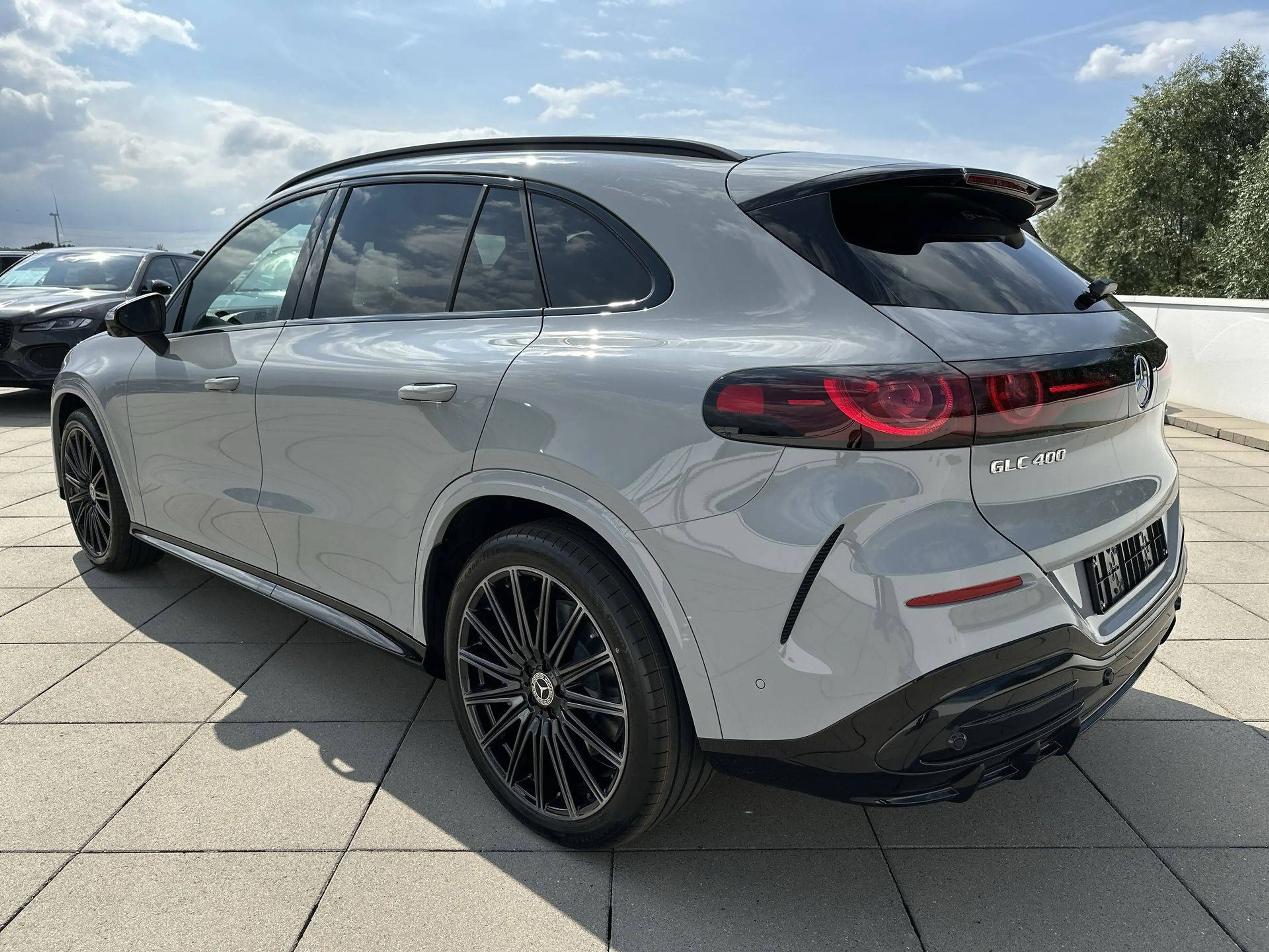 Mercedes-Benz GLC 400 4MATIC ELECTRIC AMG Line Distronic Trekhaak Nightpakket Pano Dak — photo 8