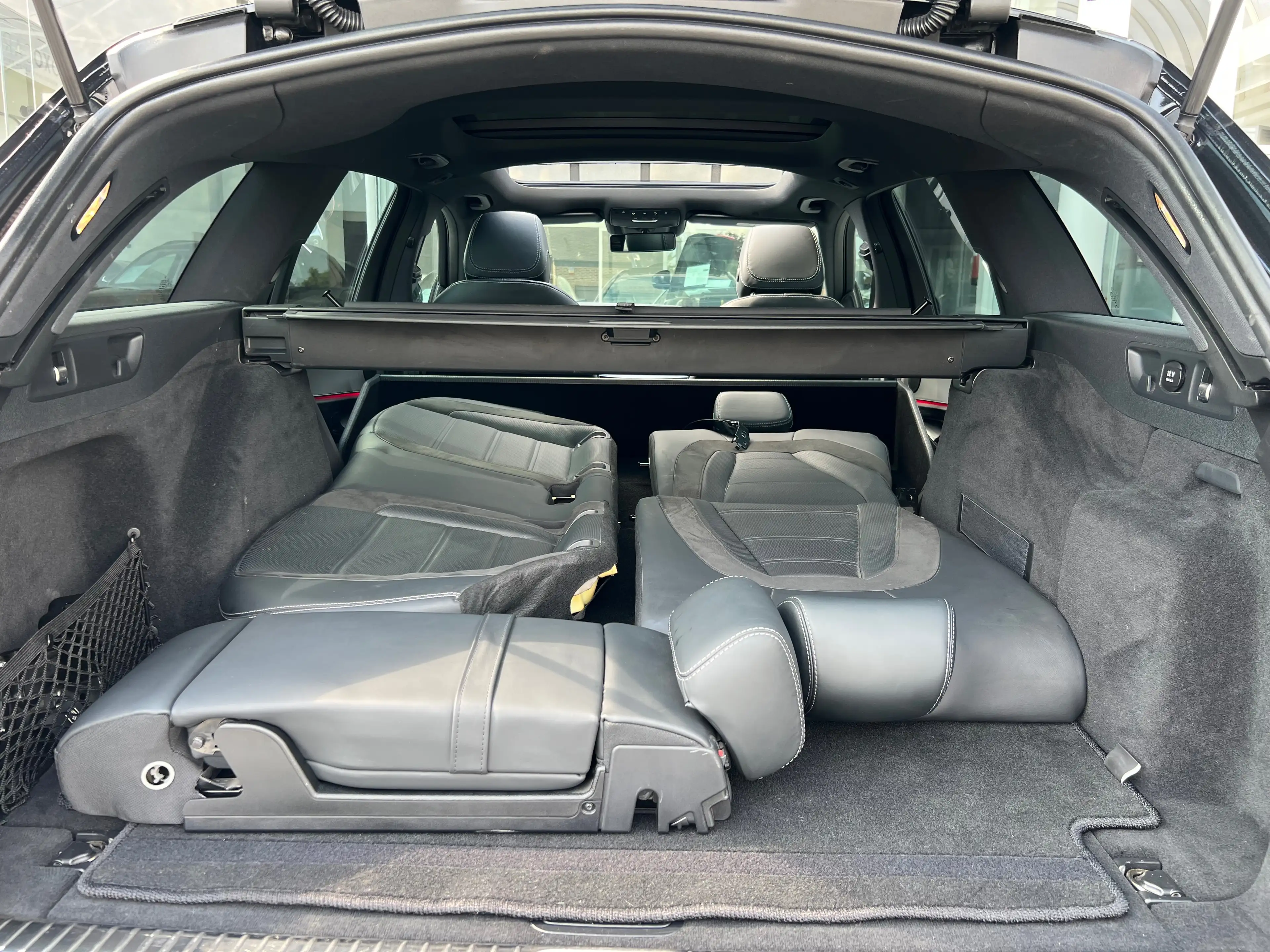 Mercedes-Benz E 63 AMG AMG 4-Matic / Utilitaire / Full Options / TVA — photo 9