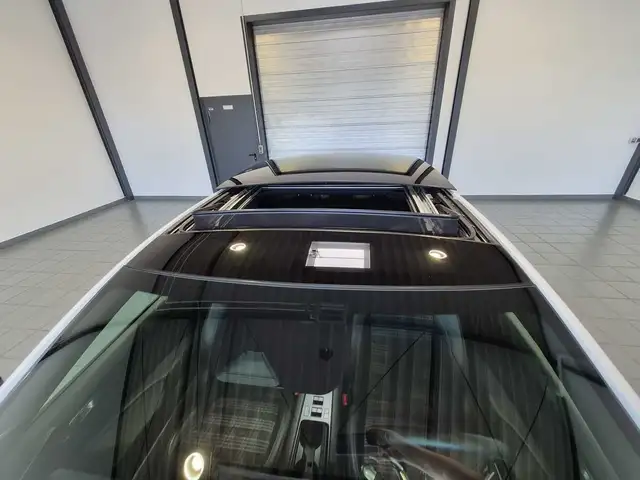 Hyundai Ioniq 6 view 15