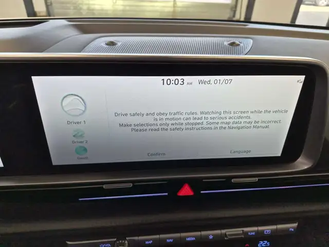 Hyundai Ioniq 6 view 11