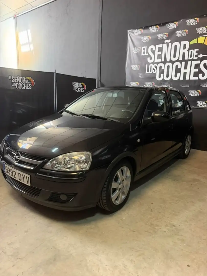 Opel Corsa 1.2 16v Silverline Negro - 1