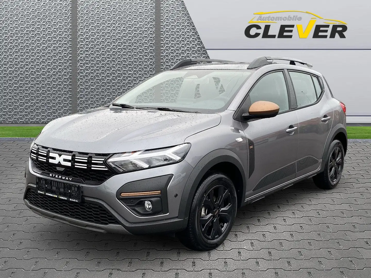 Dacia Sandero Stepway Extreme+ ECO-G 100   Navi Kamera Grau - 1