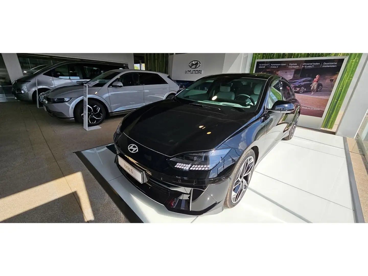 Hyundai IONIQ 6 RWD - Balance Sunroof 77kWh 225 Schwarz - 1