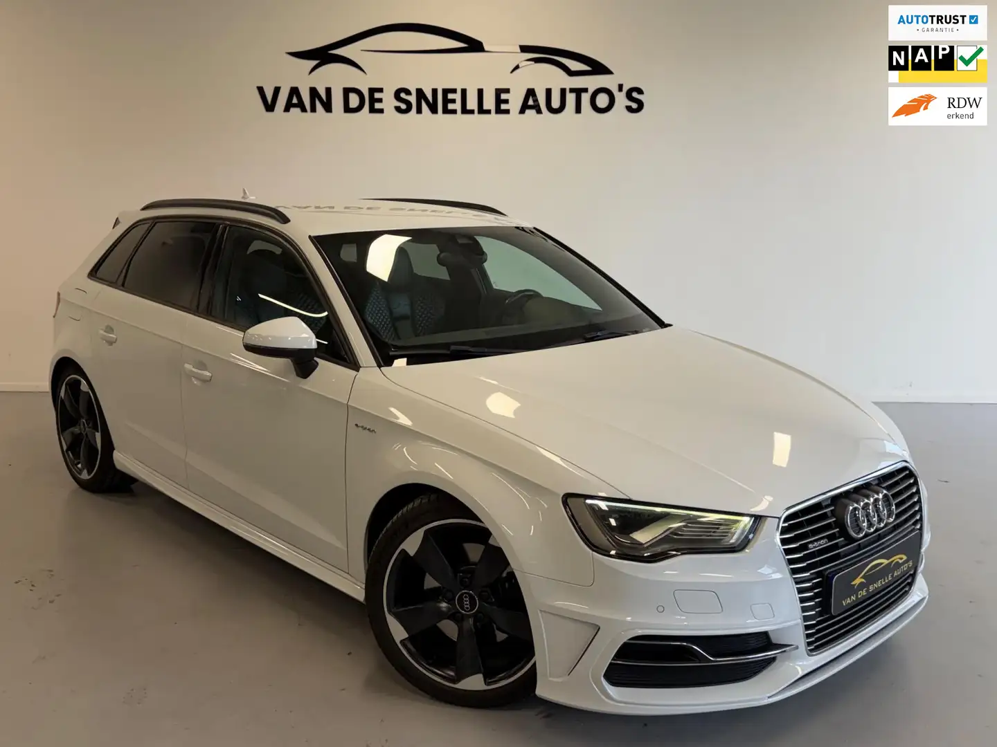 Audi A3 Sportback 1.4 e-tron PHEV Ambition Pro Line plus S Wit - 1