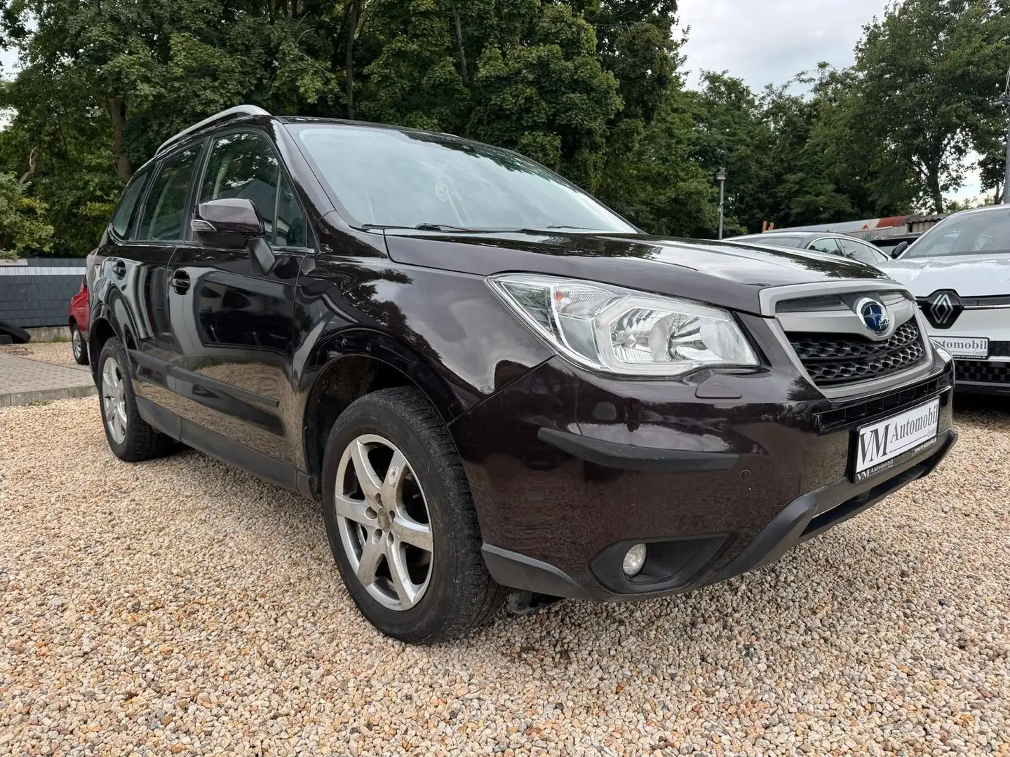 Subaru Forester 2.0X Exclus. Kam*8Fach*SitzHz.*AHK*Pano Brown - 2