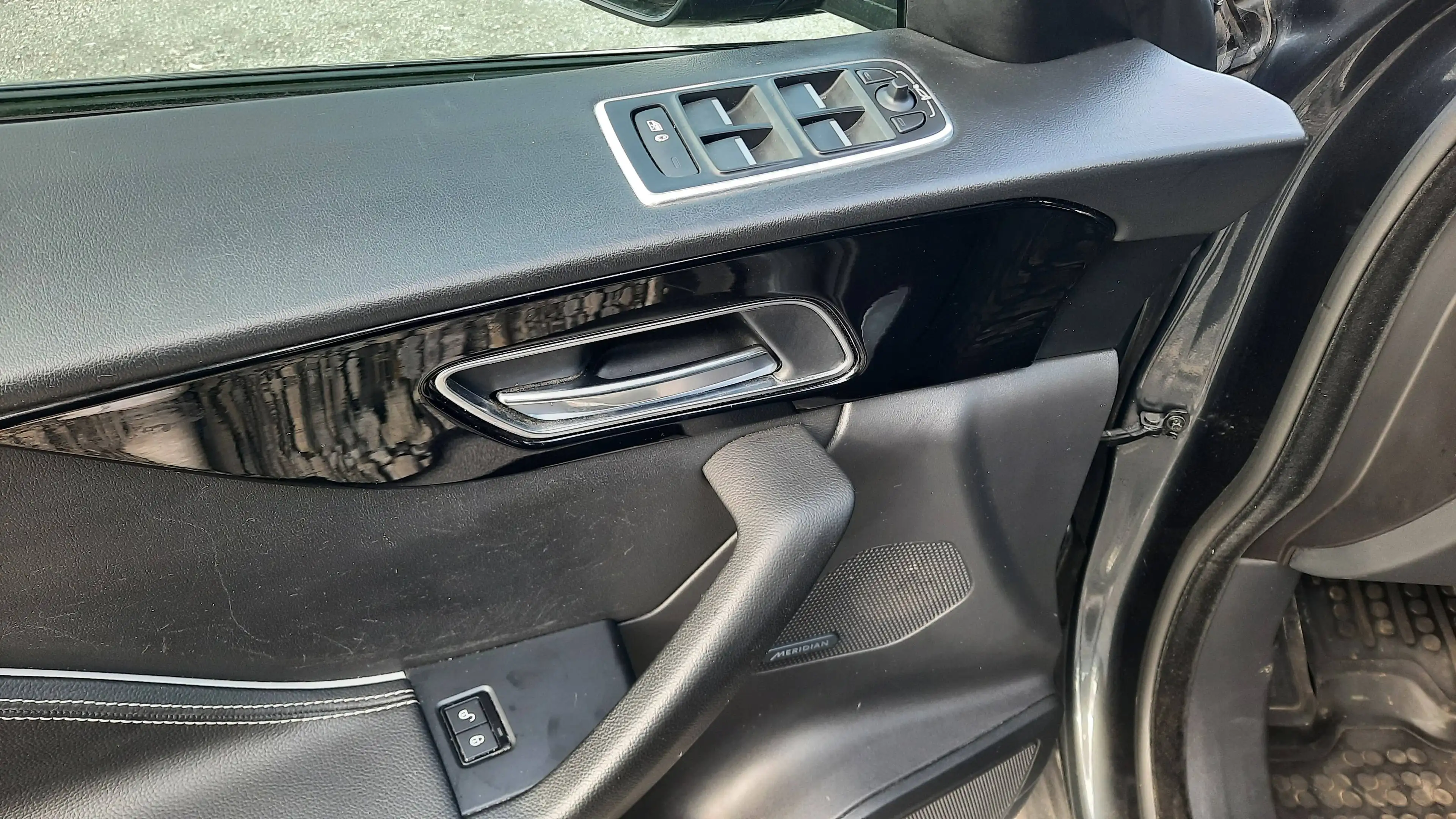 Jaguar F-Pace R-Sport AWD  *AUTOMATIK/KAMERA* — photo 11
