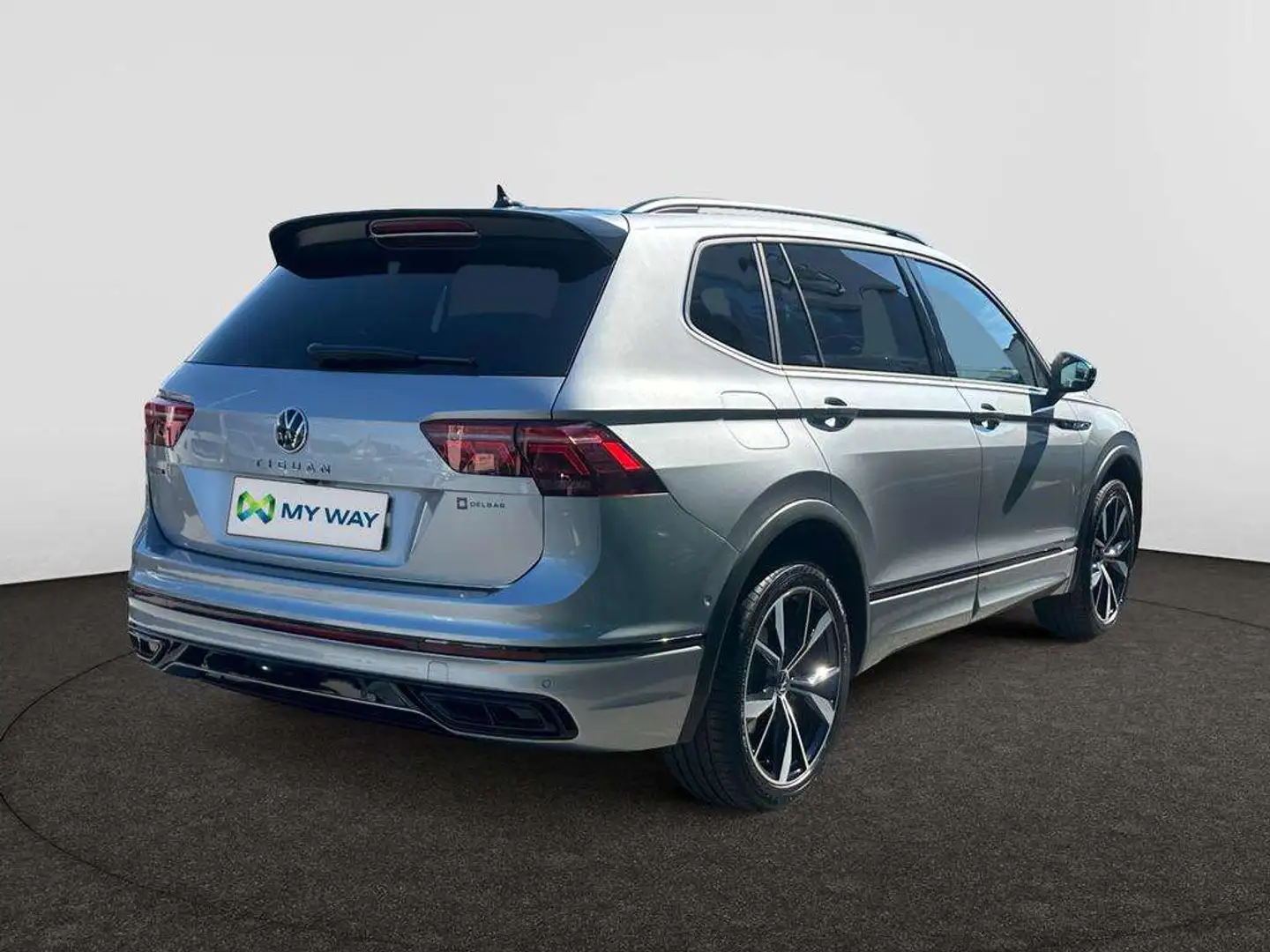 Volkswagen Tiguan Allspace R-Line Business Premium 1.5 TSI 110 kW (150 ch) 7 Gris - 2