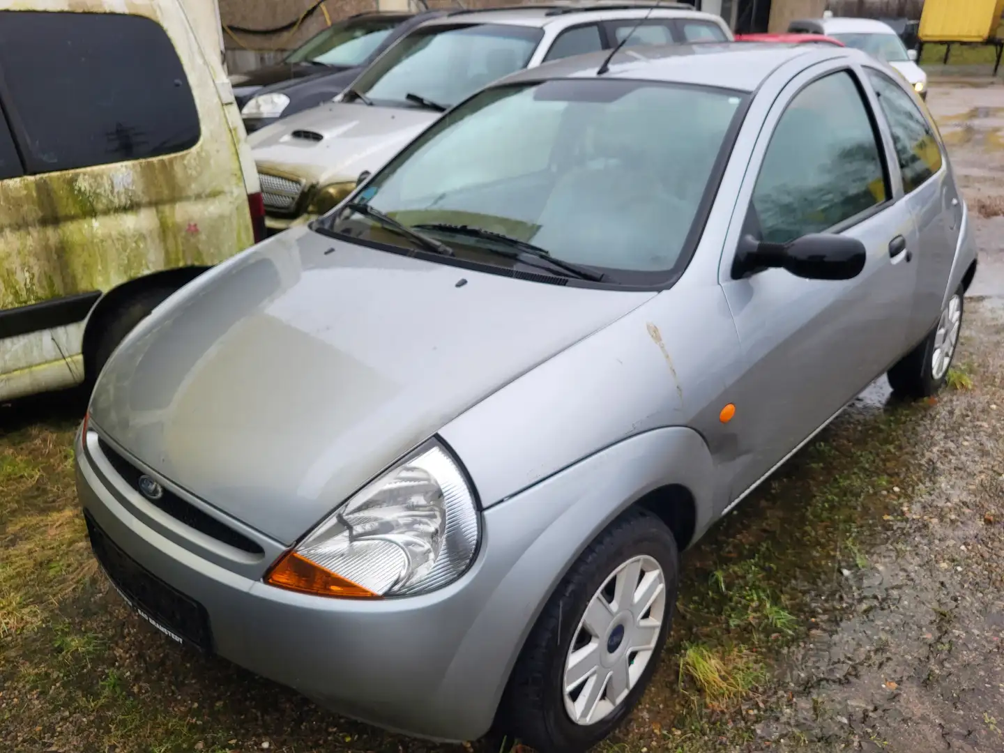 Ford Ka/Ka+ Viva*Leder*OHNE TÜV*IM ZUSTAND Gümüş rengi - 2