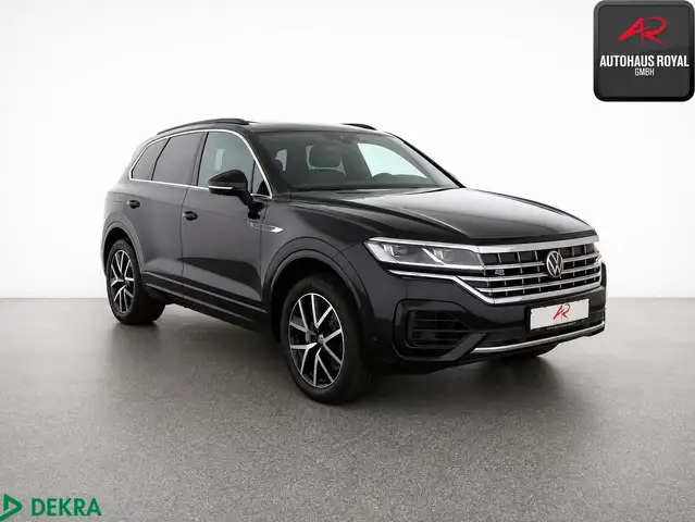 Volkswagen Touareg view 6