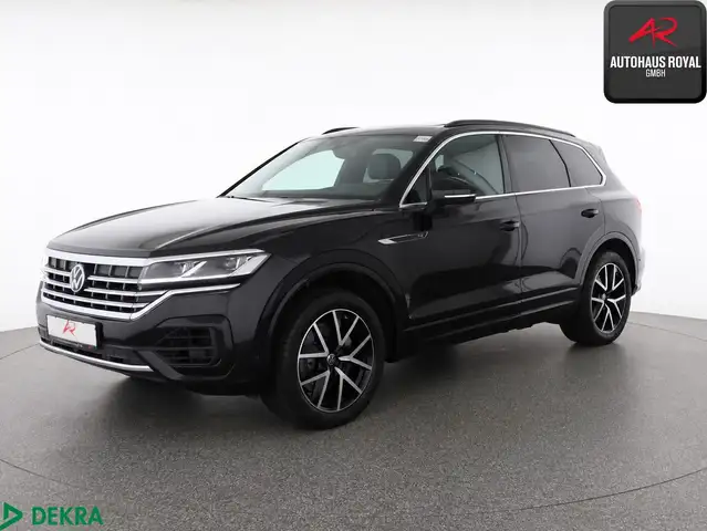 2022 Volkswagen Touareg in Black for sale