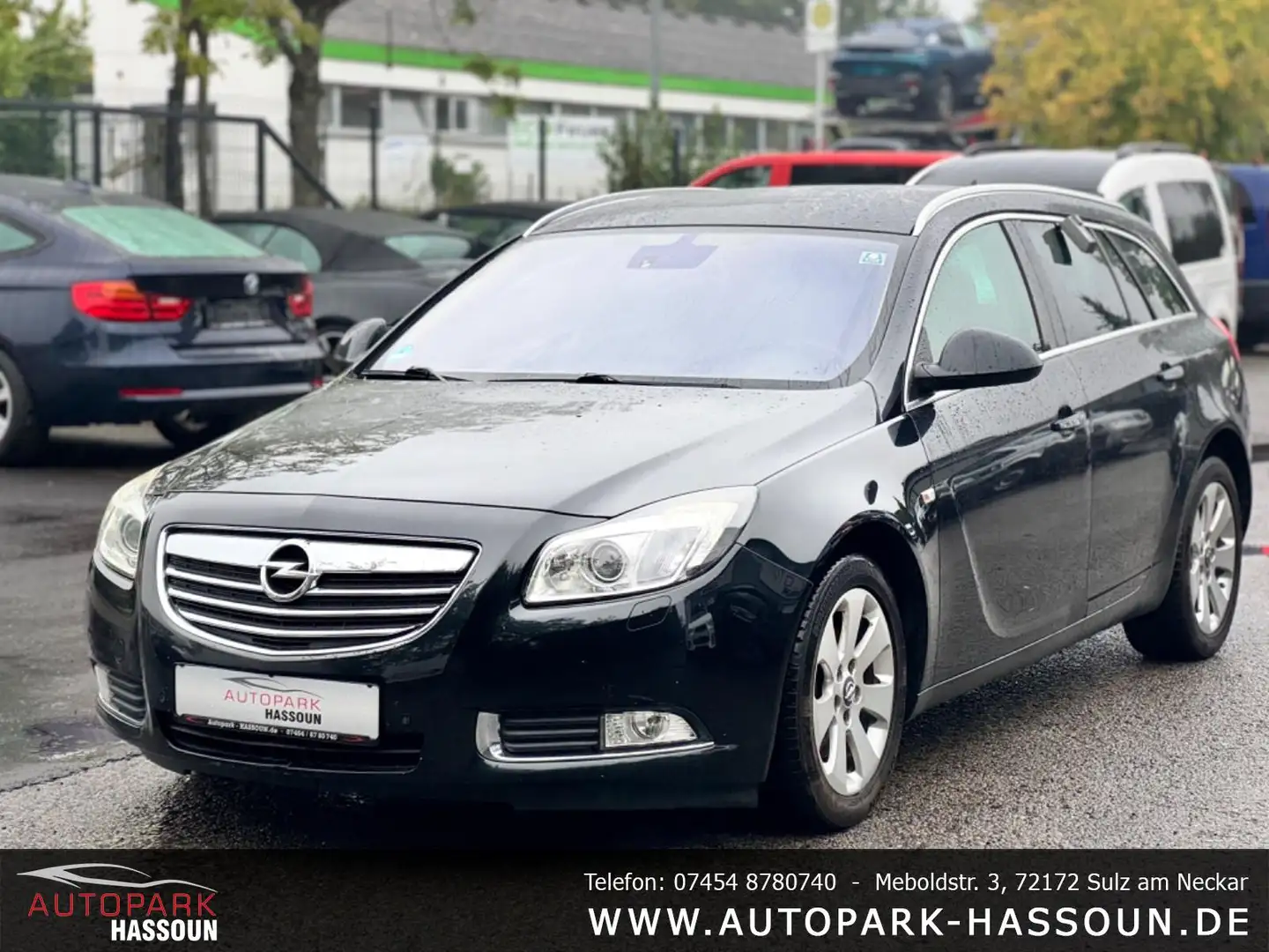 Opel Insignia A Sports Tourer Innovation TÜV 07/26 Bi-Xenon Navi Schwarz - 1