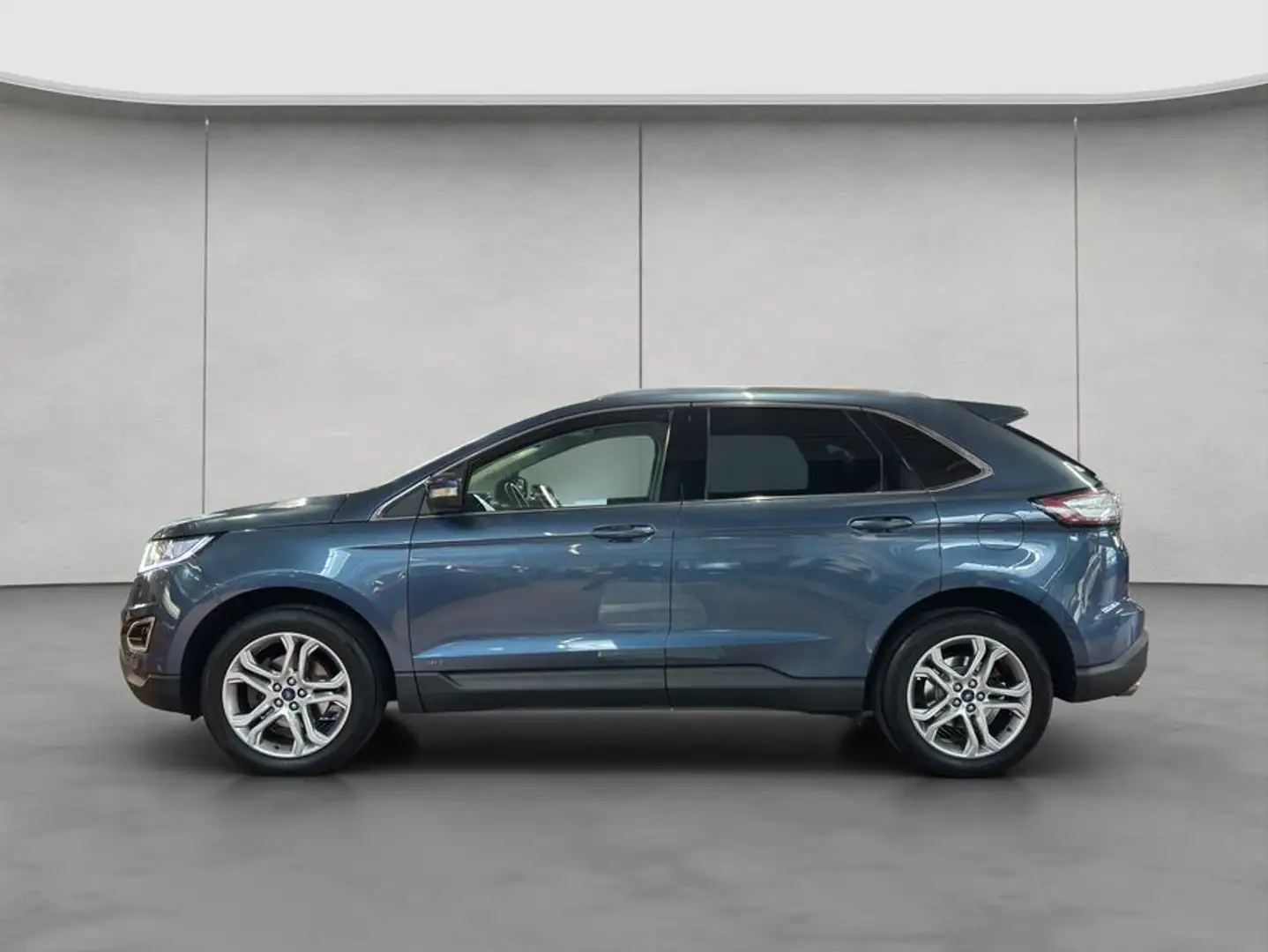 Ford Edge 2.0 TDCi Bi-Turbo 4x4 Titanium Modrá - 2