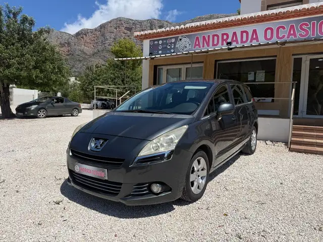 Peugeot 5008 Active 1.6 HDI 115 FAP