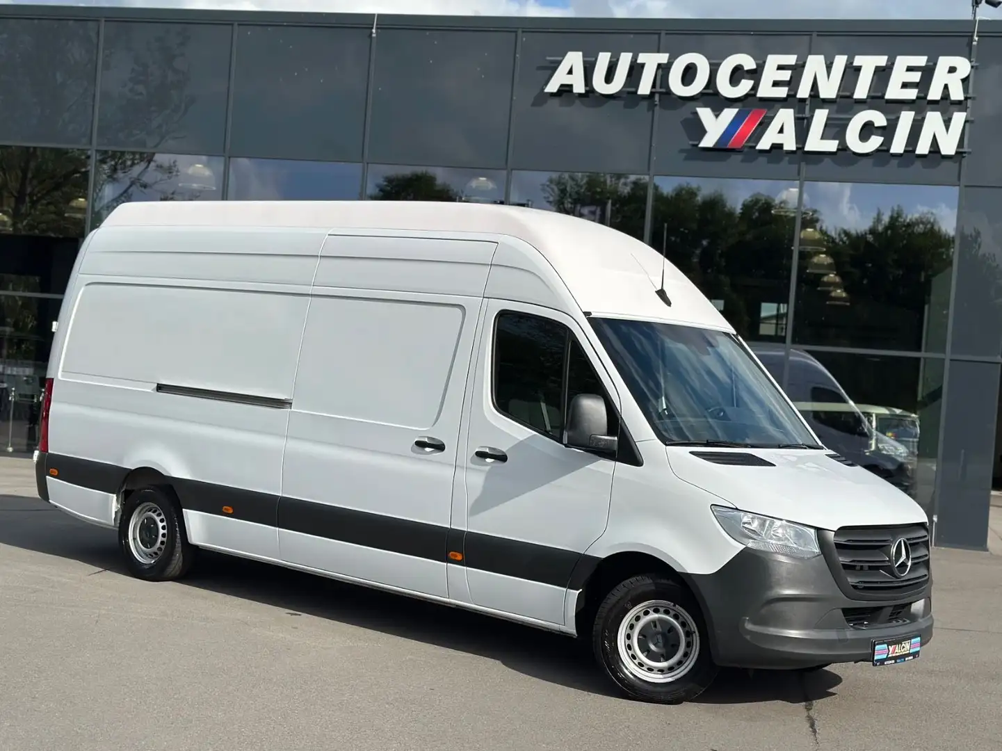 Mercedes-Benz Sprinter 311 CDI Superhochdach Lang 1.HA/NAVI Weiß - 1