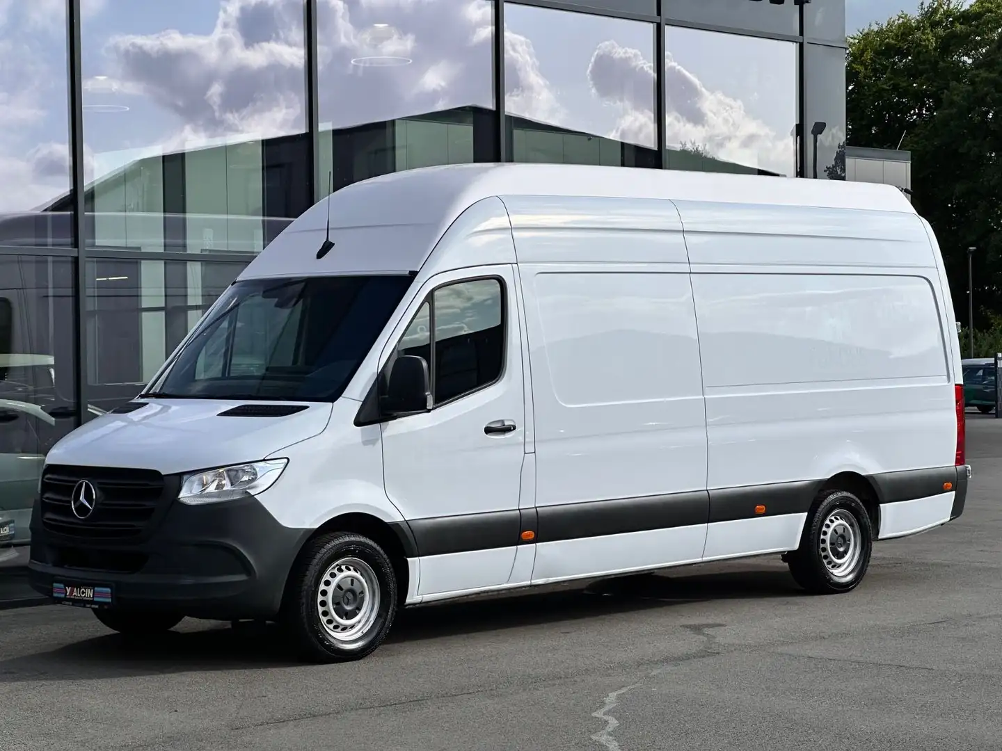 Mercedes-Benz Sprinter 311 CDI Superhochdach Lang 1.HA/NAVI Weiß - 2