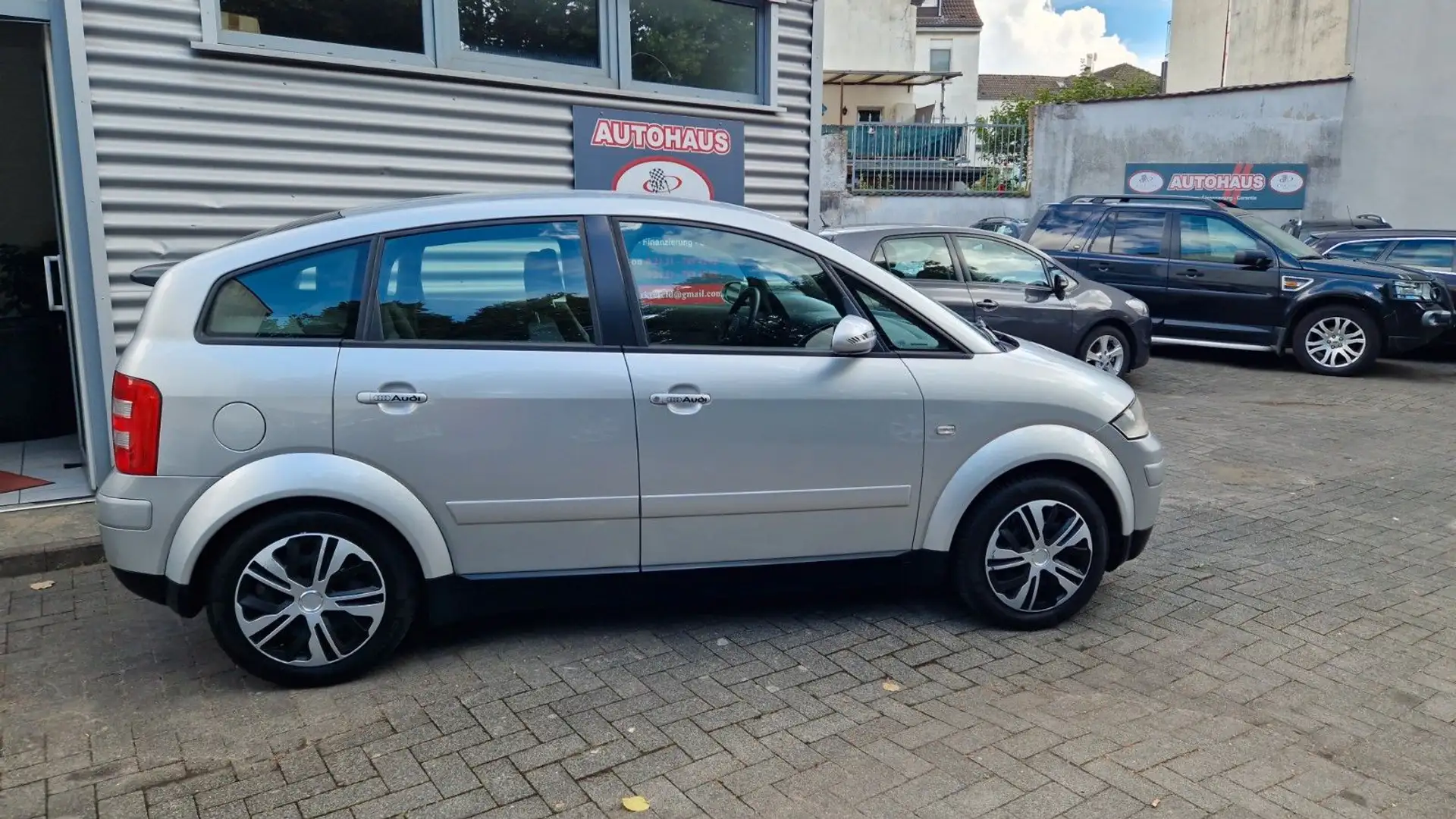 Audi A2 1.4 KLIMAAUTOMATIK+BLUETOOTH Gris - 2