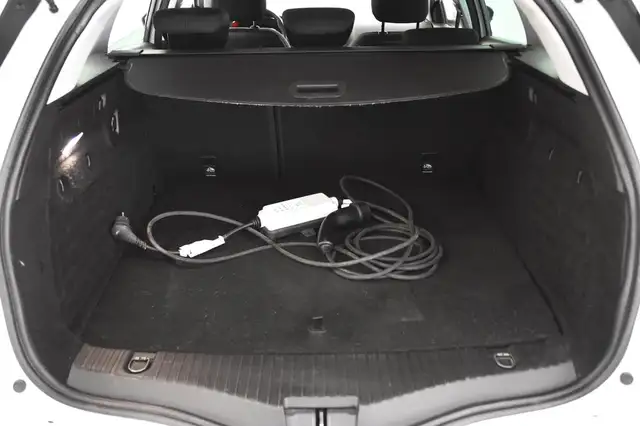 Renault Megane view 15