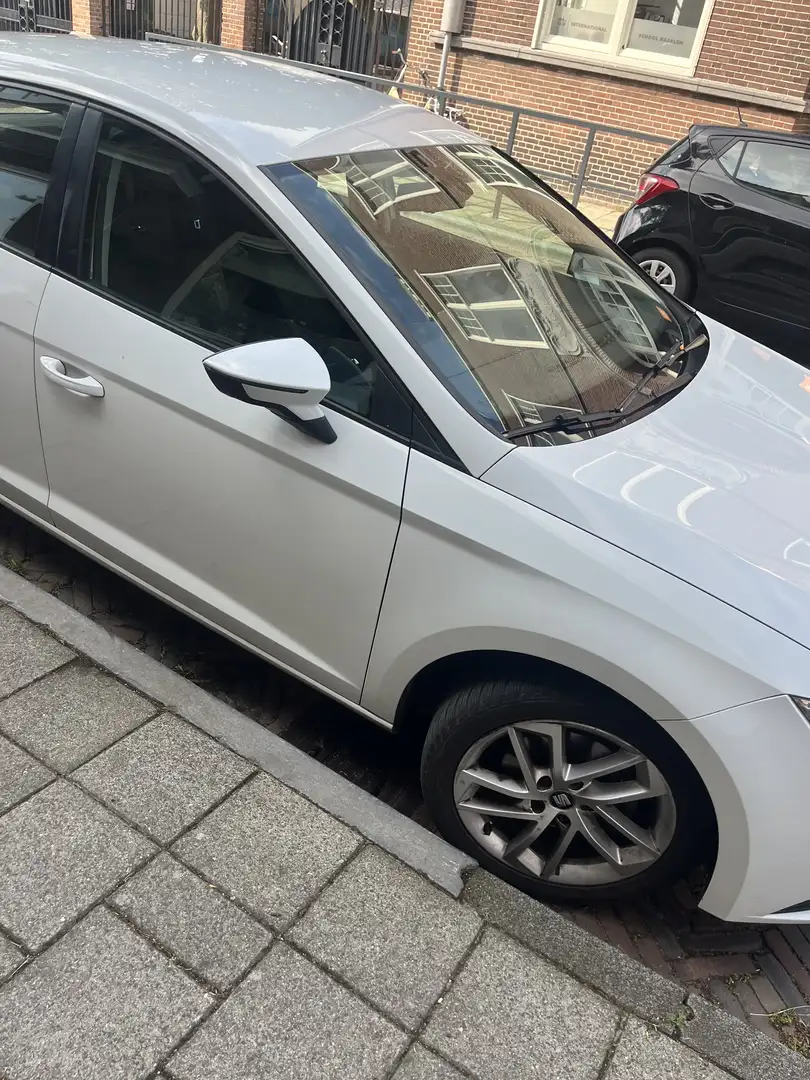 SEAT Leon 1.4 TSI Style Alb - 1
