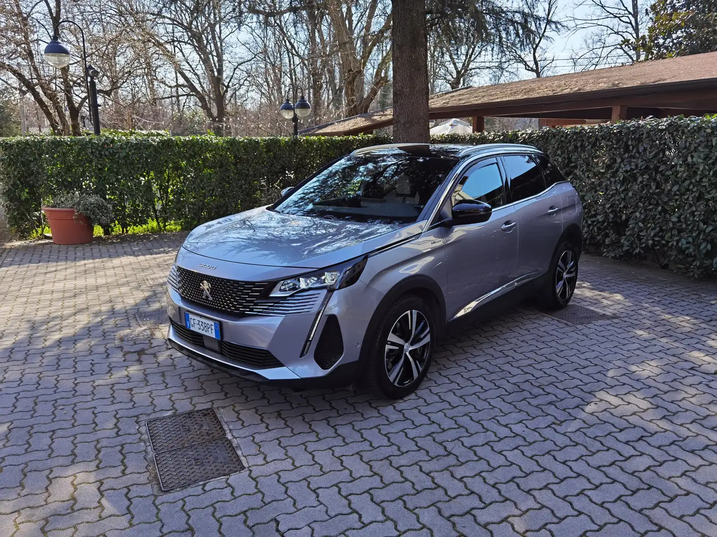 Peugeot 3008 1.6 hybrid GT Pack 225cv e-eat8--Prezzo Destock-- Grigio - 1