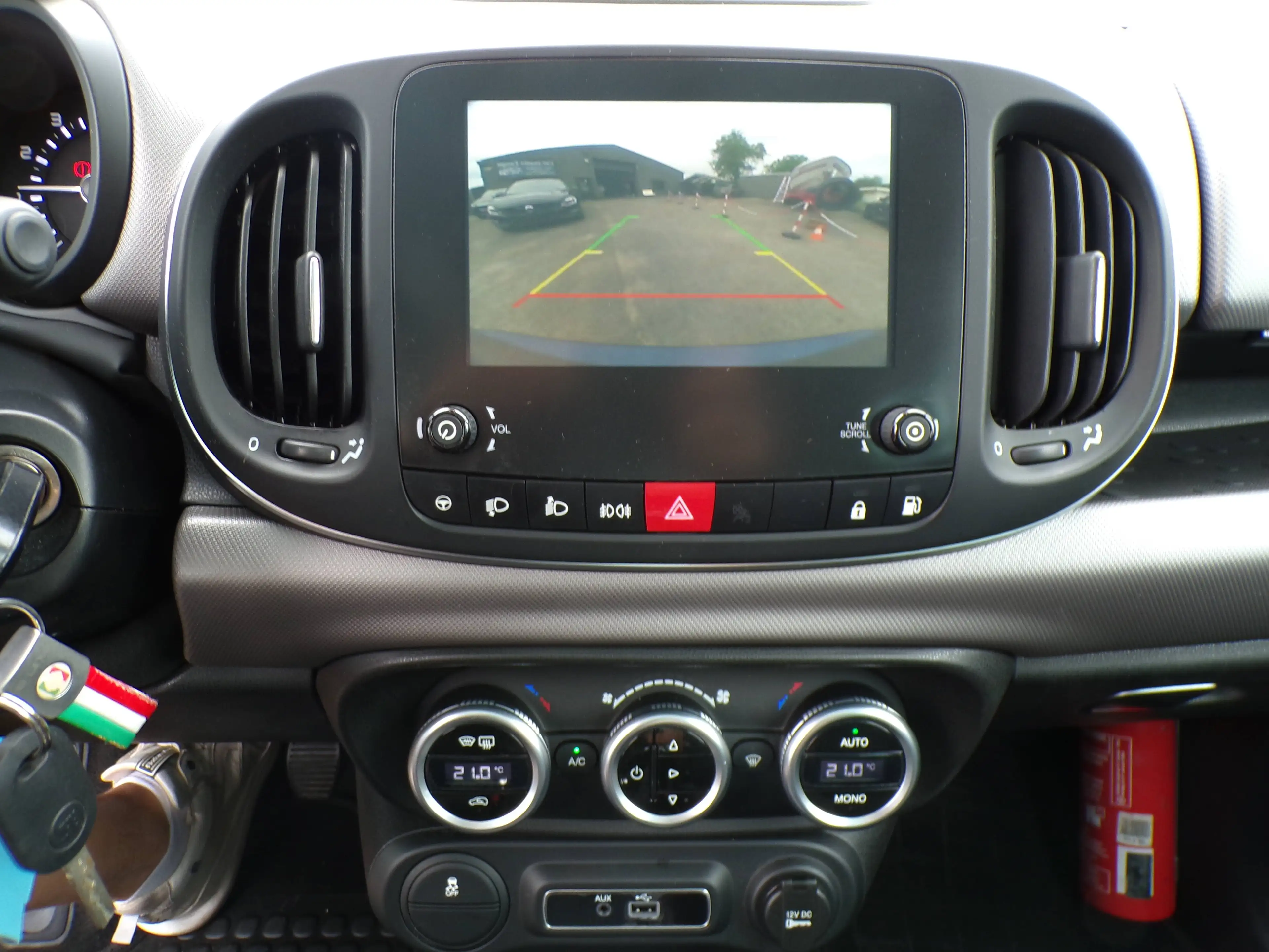 Fiat 500L 500L Benzine + CNG 0.9 T TwinAir Pano/Carplay/Garantie/Gekeurd/110.000km — photo 7