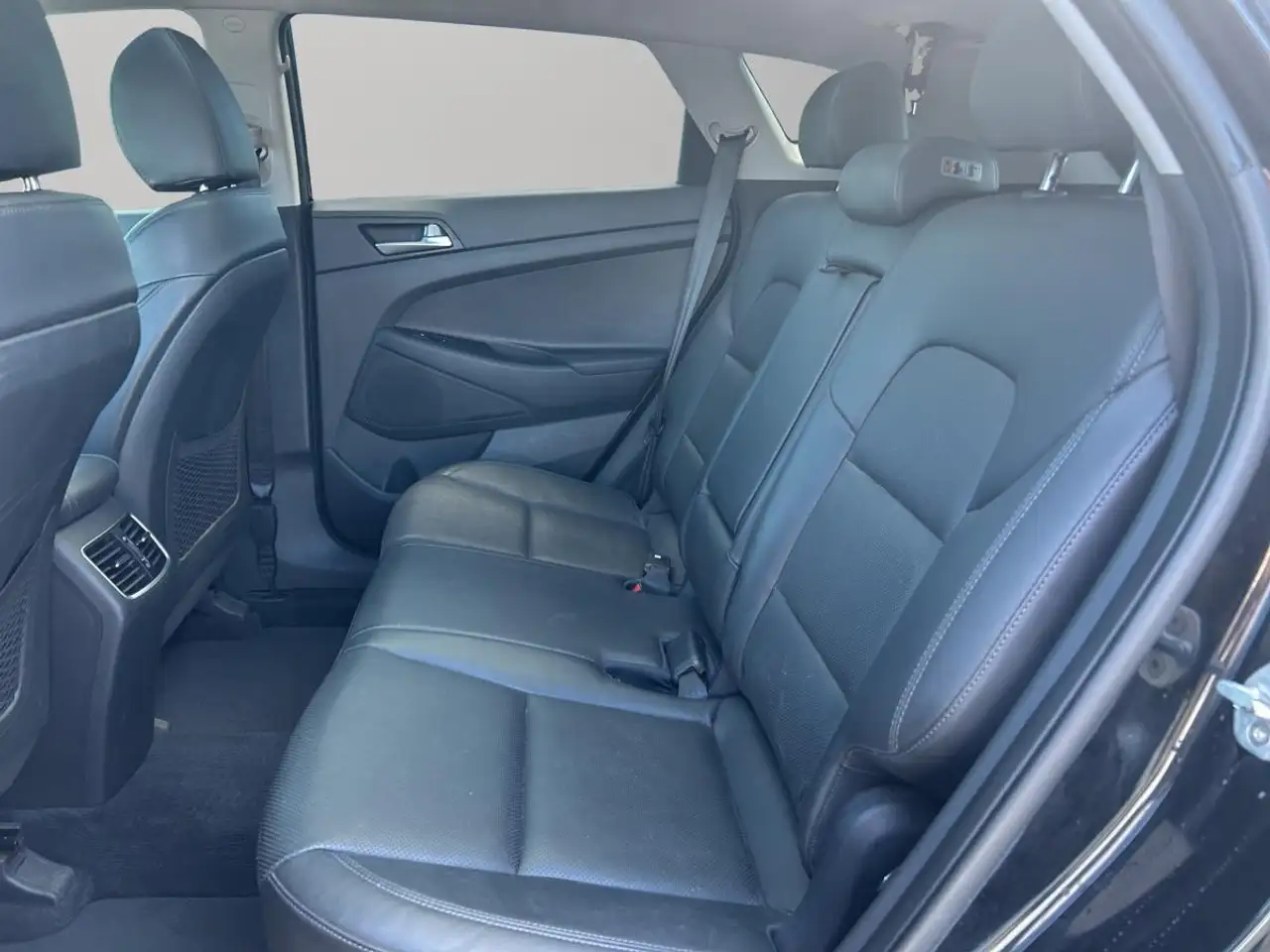 Hyundai TUCSON снимка Hyundai TUCSON