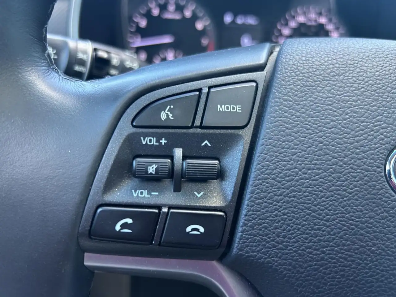 Hyundai TUCSON снимка Hyundai TUCSON