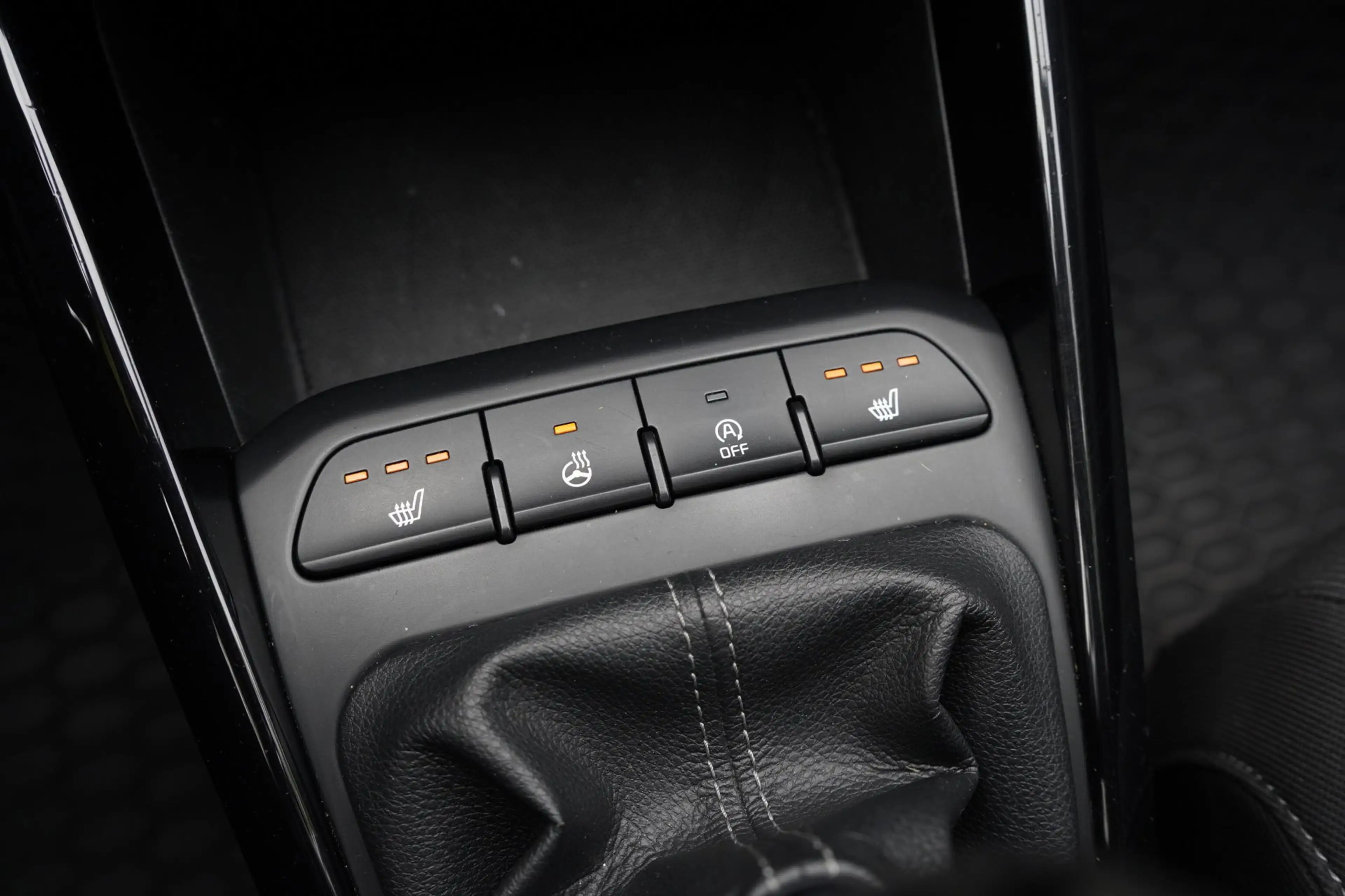 Kia Rio 1.0 TGDI DynamicLine 100pk, Airco, Stoelverw, NAP — photo 7