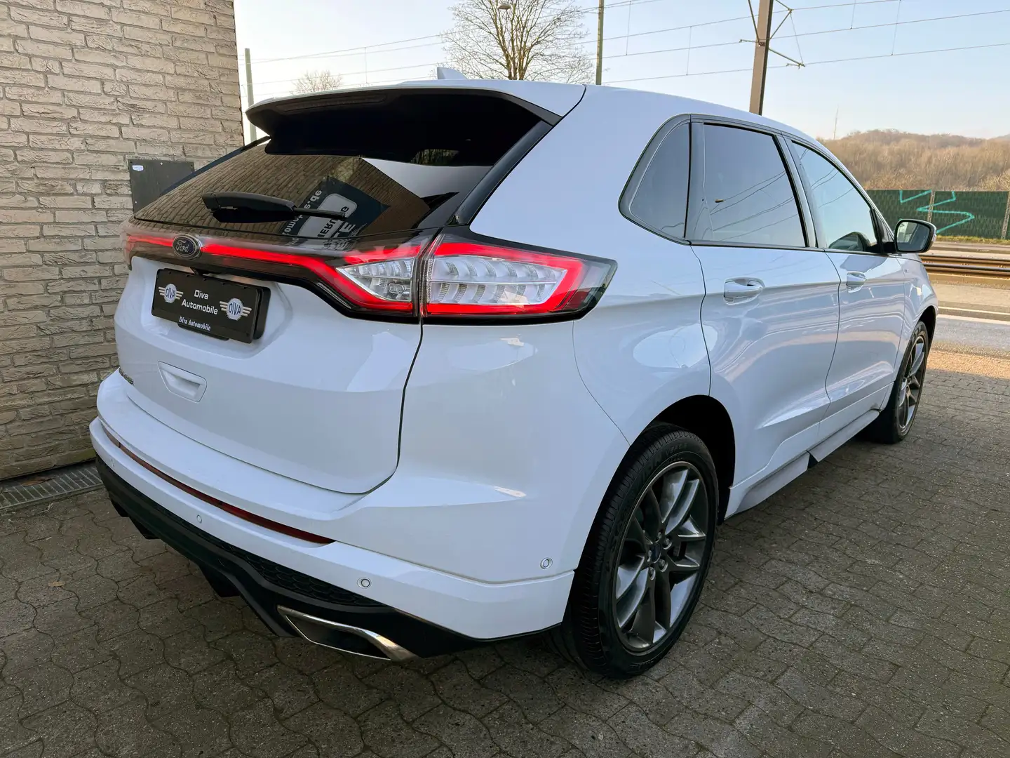 Ford Edge 2.0 TDCi Bi-Turbo ST-Line 4x4 Weiß - 2