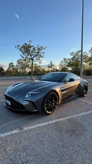 Aston Martin Vantage Deportivo Automático de 2 Puertas - foto 1