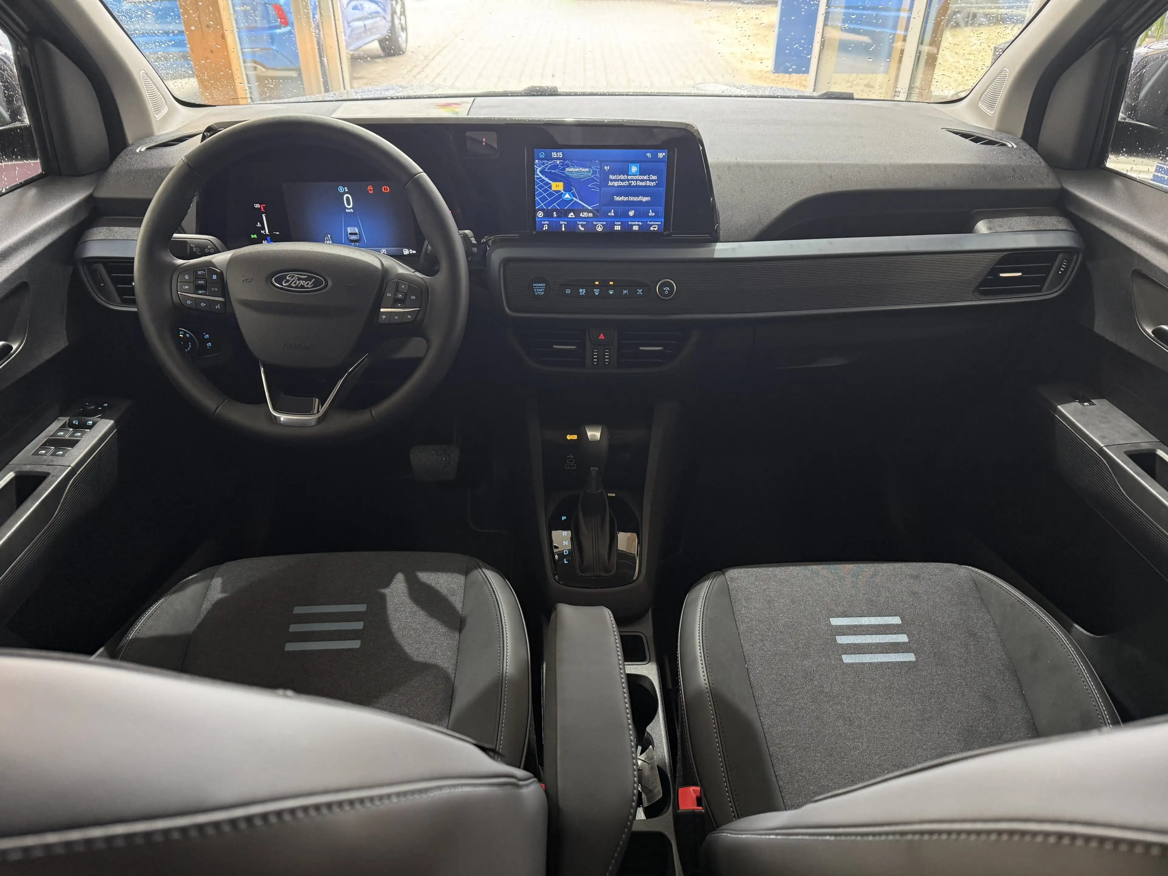 Ford Tourneo Courier Active Automatik / Winter-Paket — photo 11