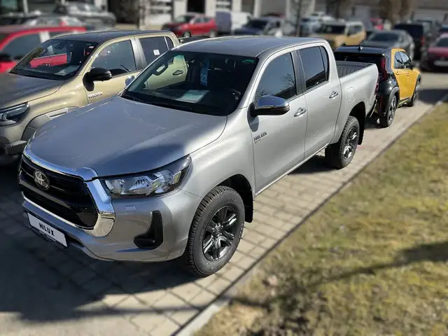 Toyota Hilux 4x4 Double Cab MHEV Autm. Comfort