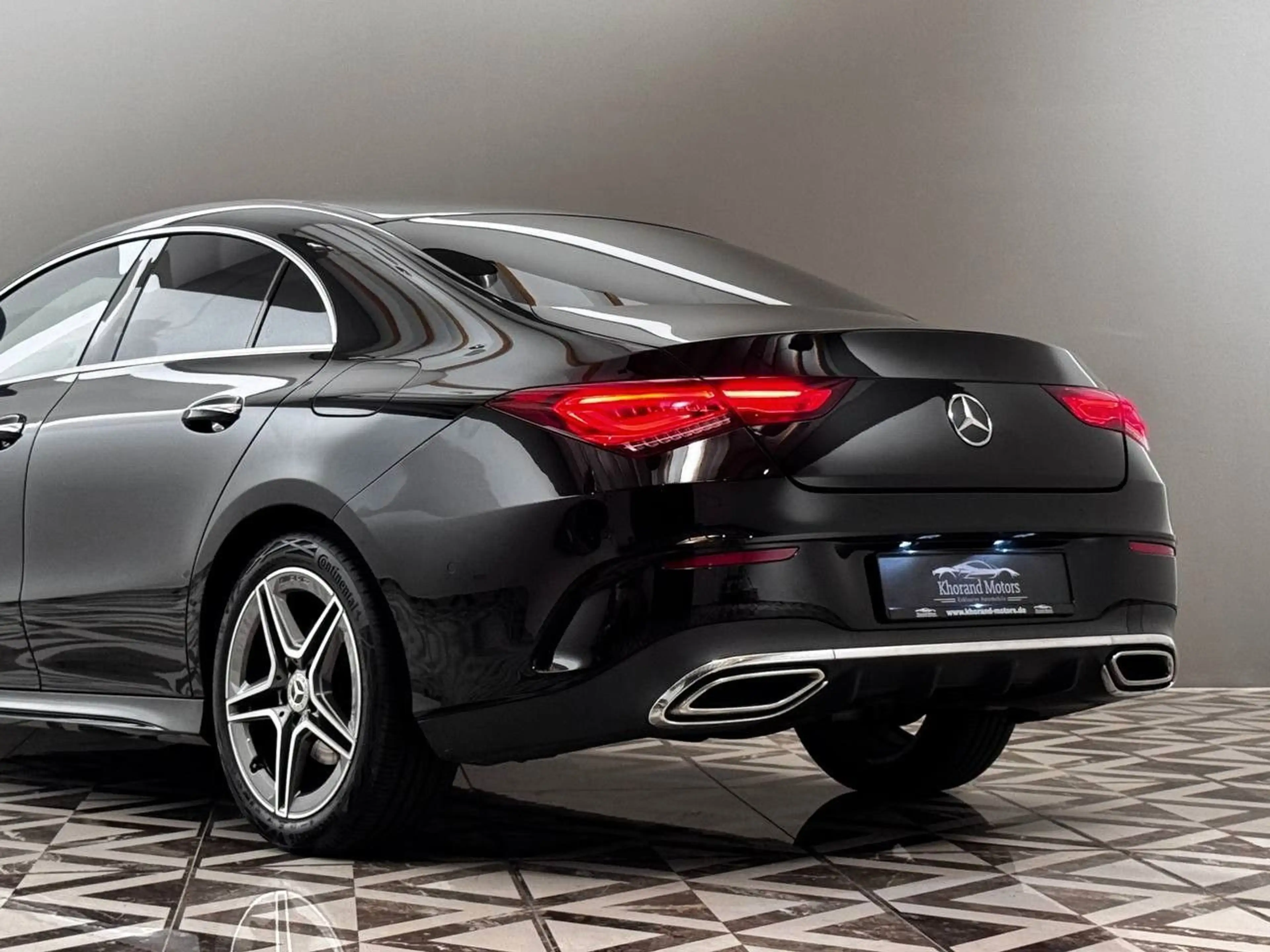 Mercedes-Benz CLA 220 d AMG Line — photo 15