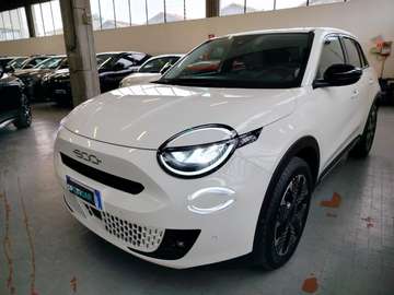Hybrid 100 CV DCT MHEV La Prima