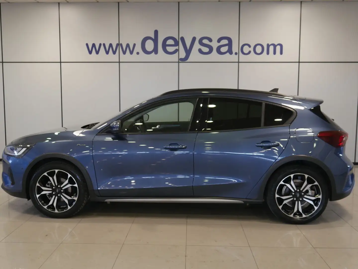 Ford Focus 1.0 Ecoboost MHEV Active X 155 Bleu - 2