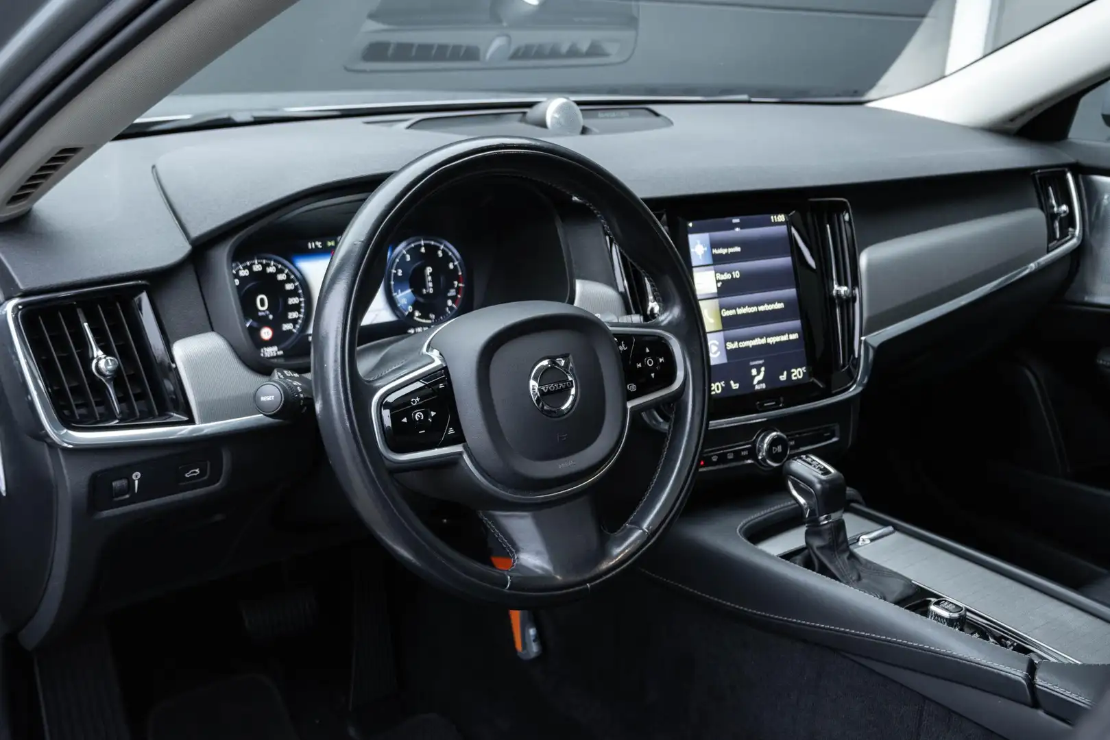 Volvo V90 Cross Country 2.0 T5 Pro | Bowers & Wilkins Hifi | Panoramisch s Gris - 2