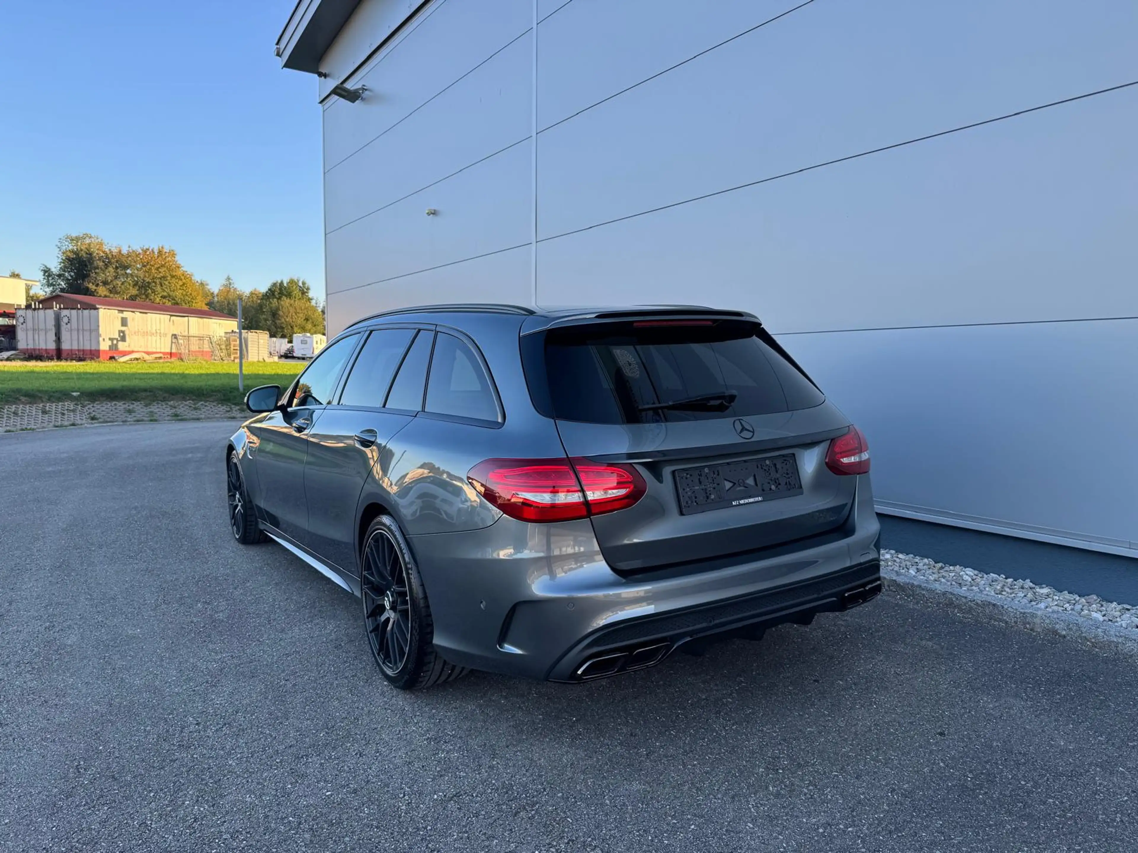 Mercedes-Benz C 63 AMG C 63 S AMG **BURMESTER**PERFORMANCE SITZE** — photo 6
