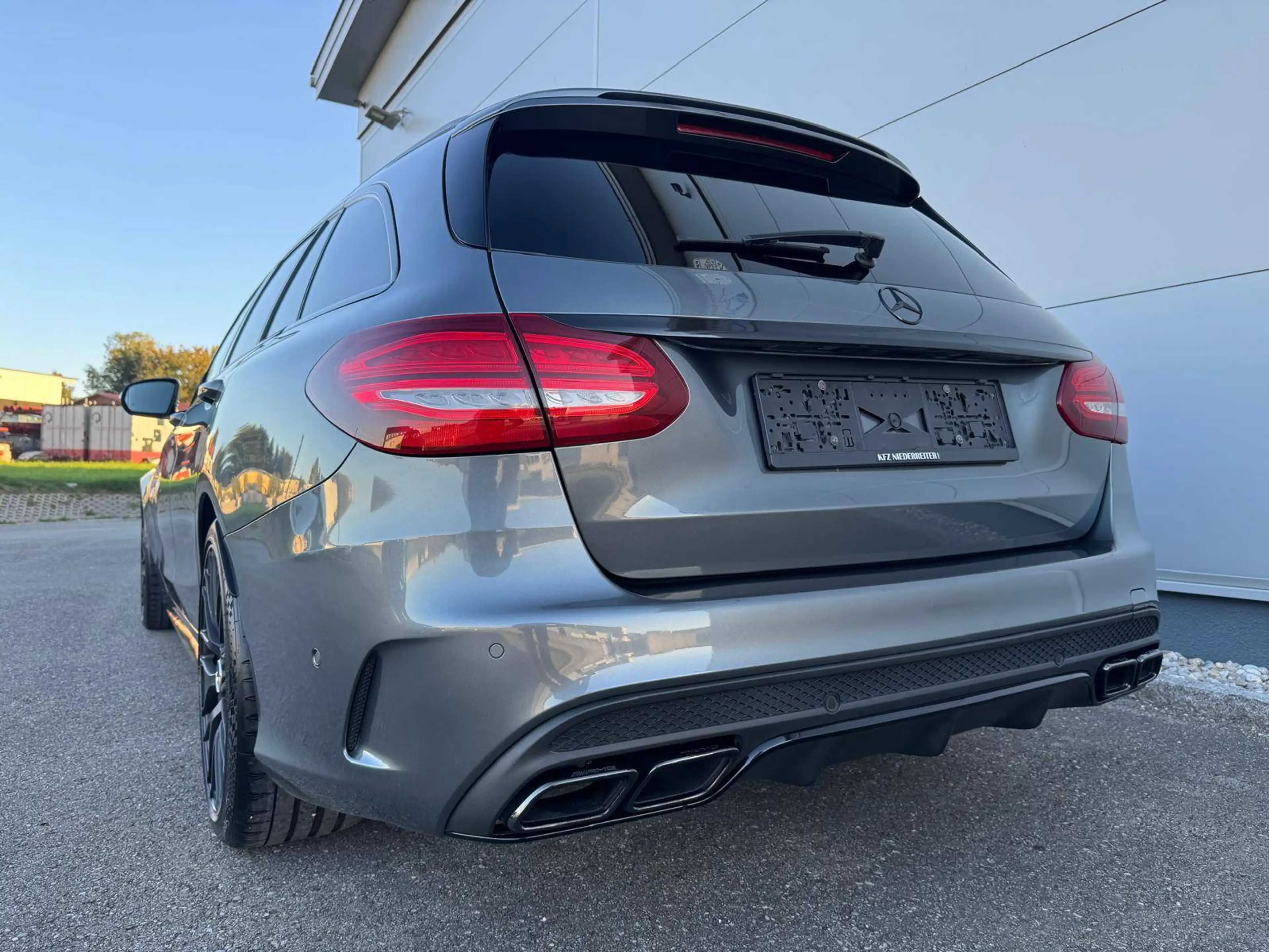 Mercedes-Benz C 63 AMG C 63 S AMG **BURMESTER**PERFORMANCE SITZE** — photo 7