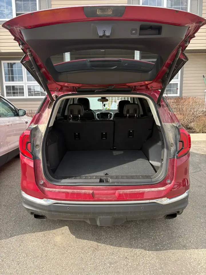 GMC Terrain снимка GMC Terrain