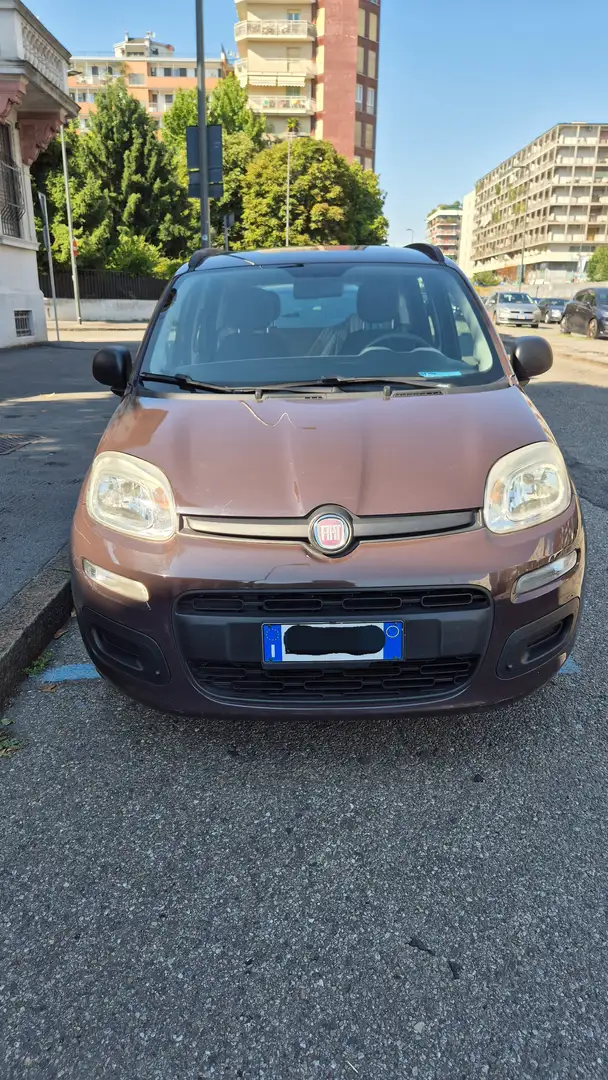 Fiat Panda Panda III 2012 1.2 Easy 69cv smeđa - 1