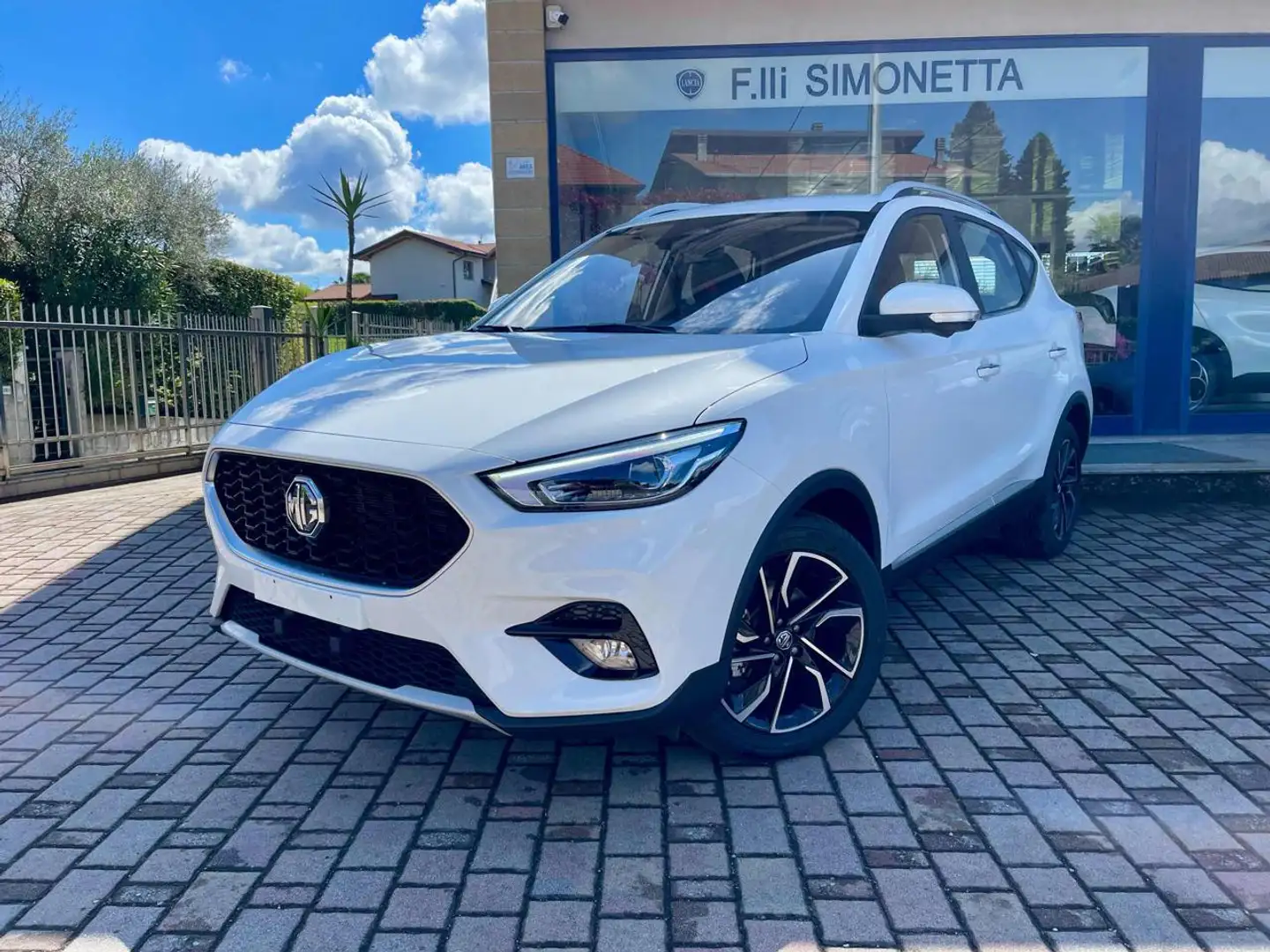 MG ZS Classic 1.5 VTi-tech Luxury - KM0 Bianco - 1