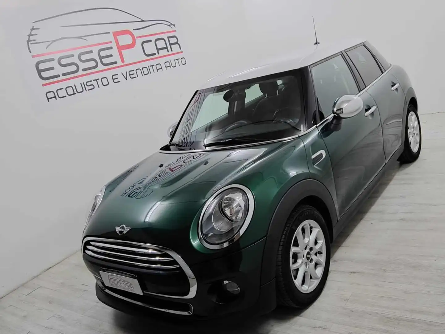 MINI Cooper D 1.5 Cooper D 5 porte Verde - 1