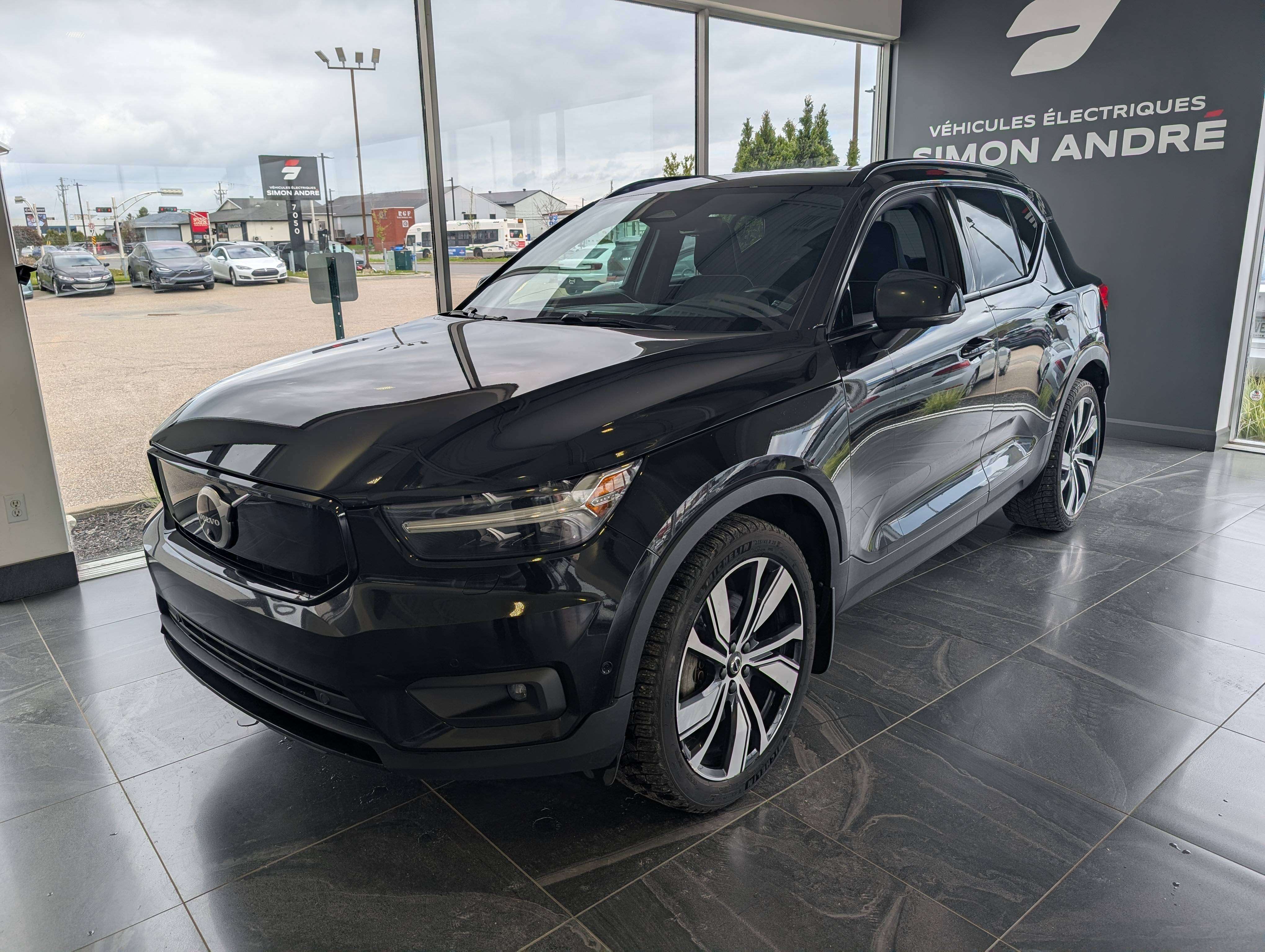 2022 Volvo XC40 XC40 Recharge Pure Electric
