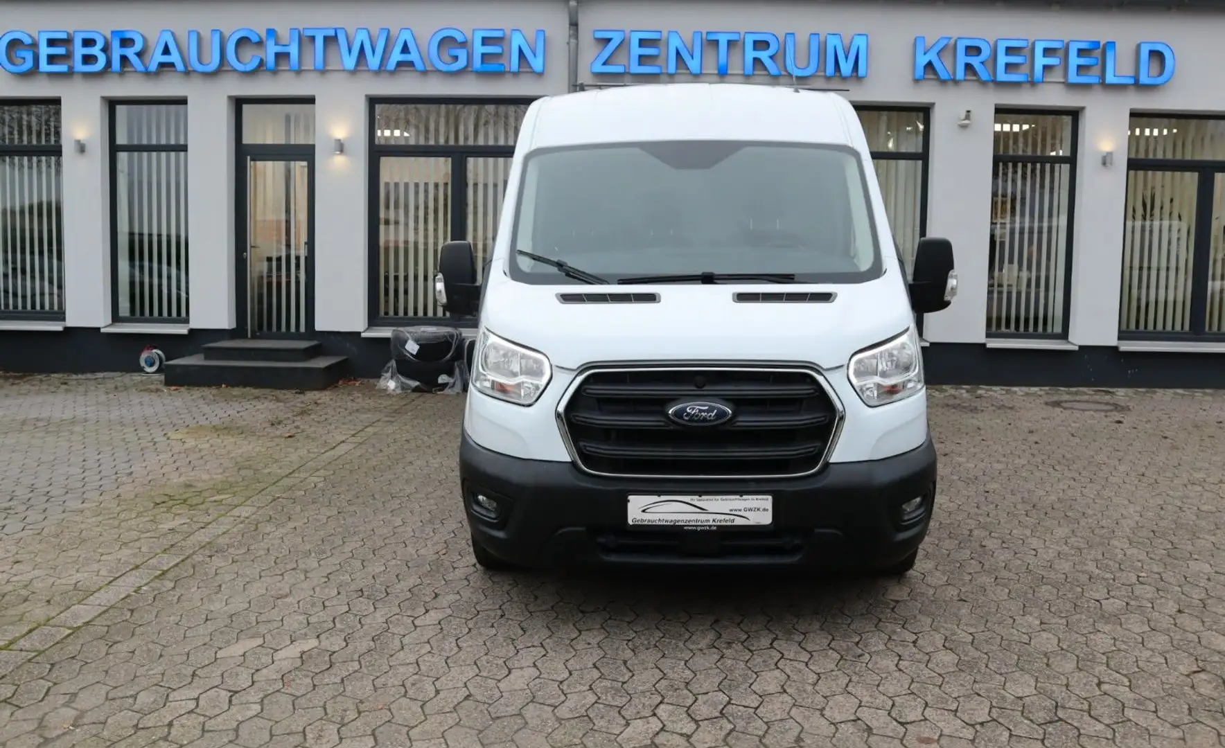 Ford Transit Kasten 320 L2H2 Trend/PDC/Klima/Kamera Blanc - 2