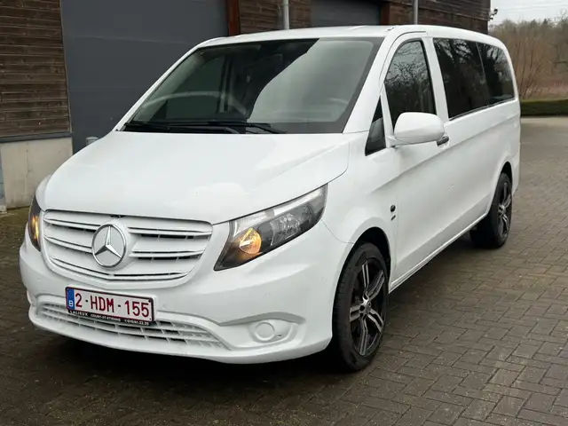 Mercedes-Benz Vito MERCEDES VITO 9 PLACE AVEC C/T