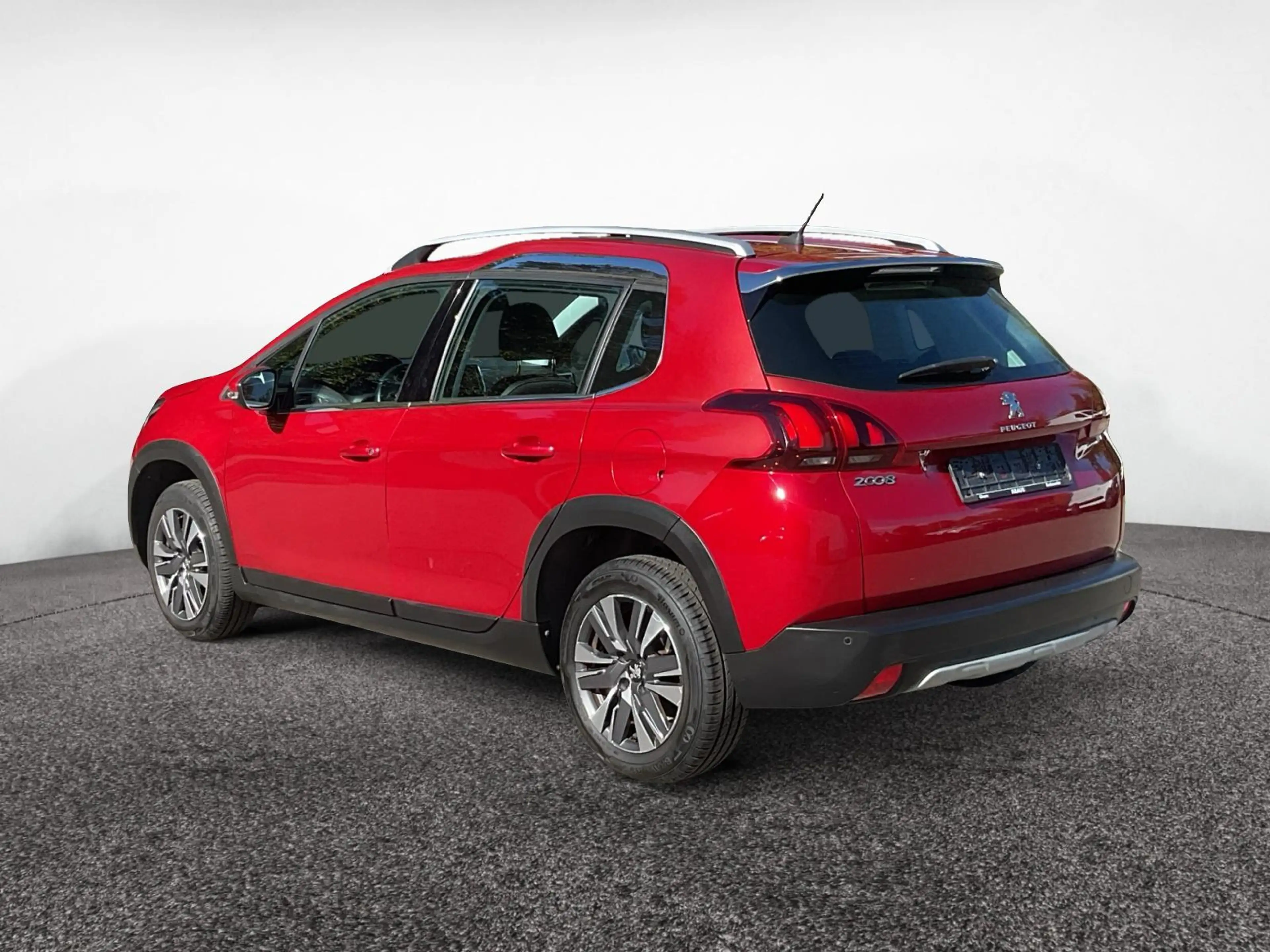 Peugeot 2008 Allure Purtech 130 — photo 9