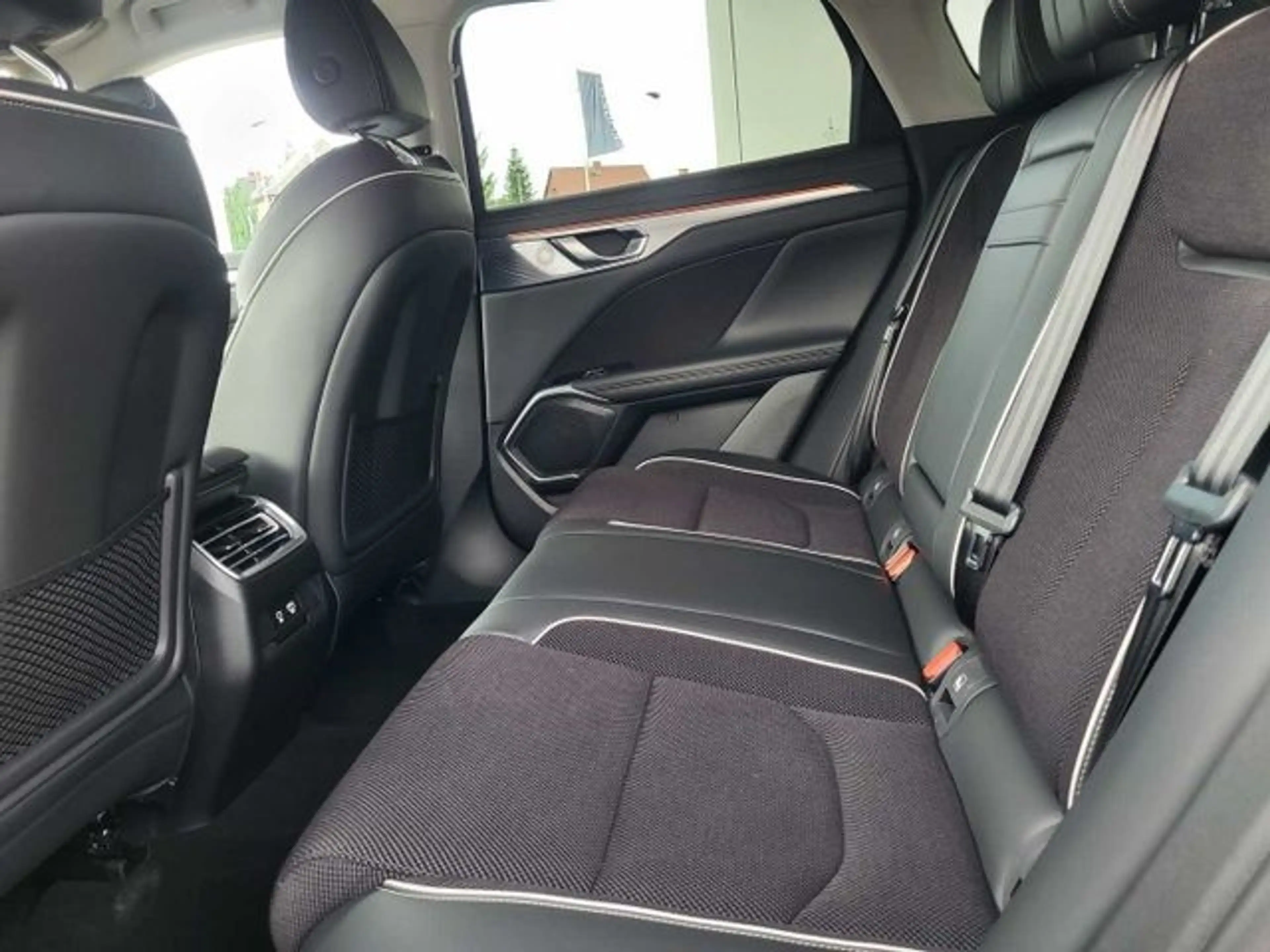 GWM WEY 05 Plug-In-Hybrid Premium 5 Jahre Garantie — photo 9